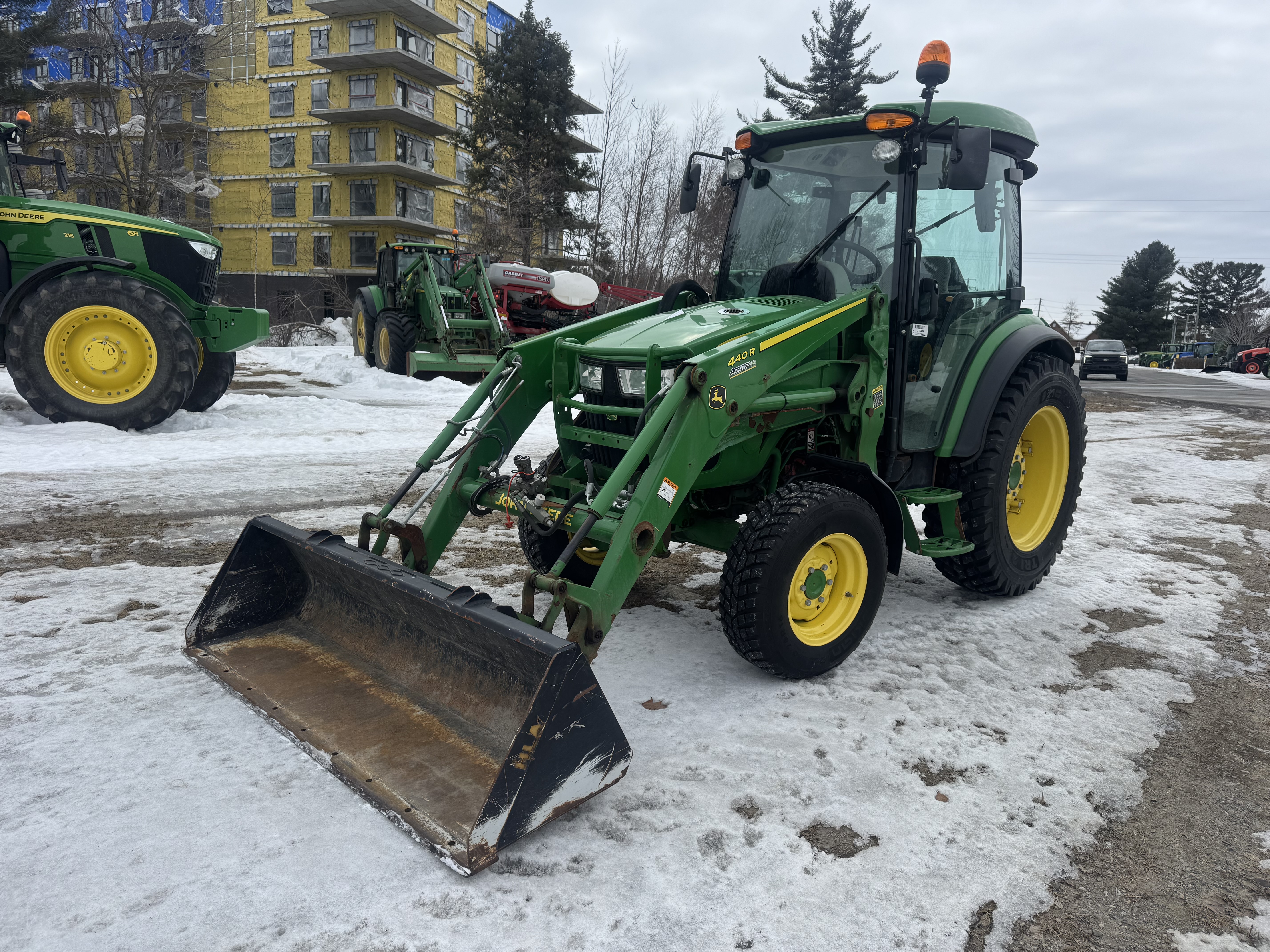 John Deere 4066R NOKIAN 