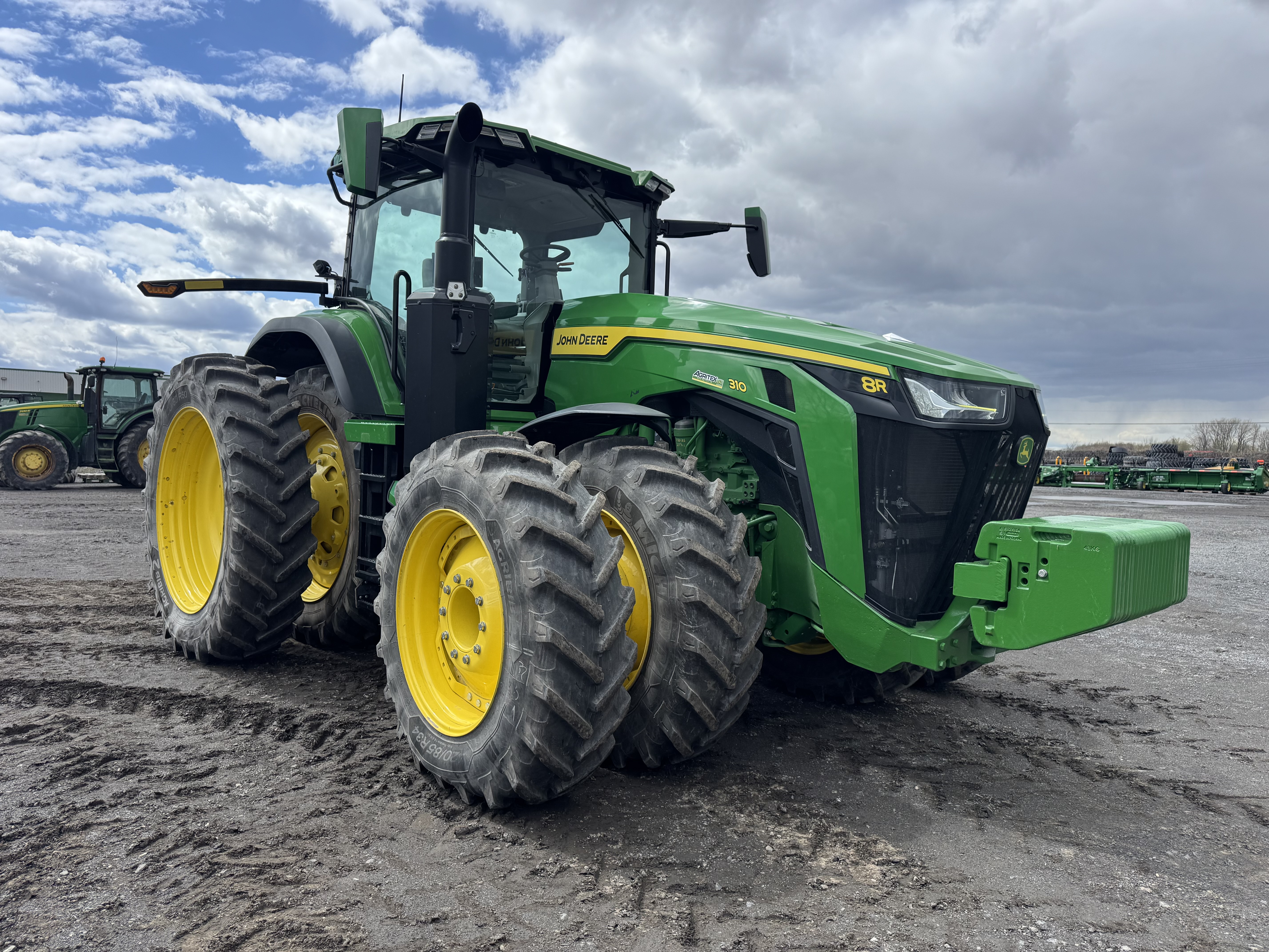 John Deere 8R 310