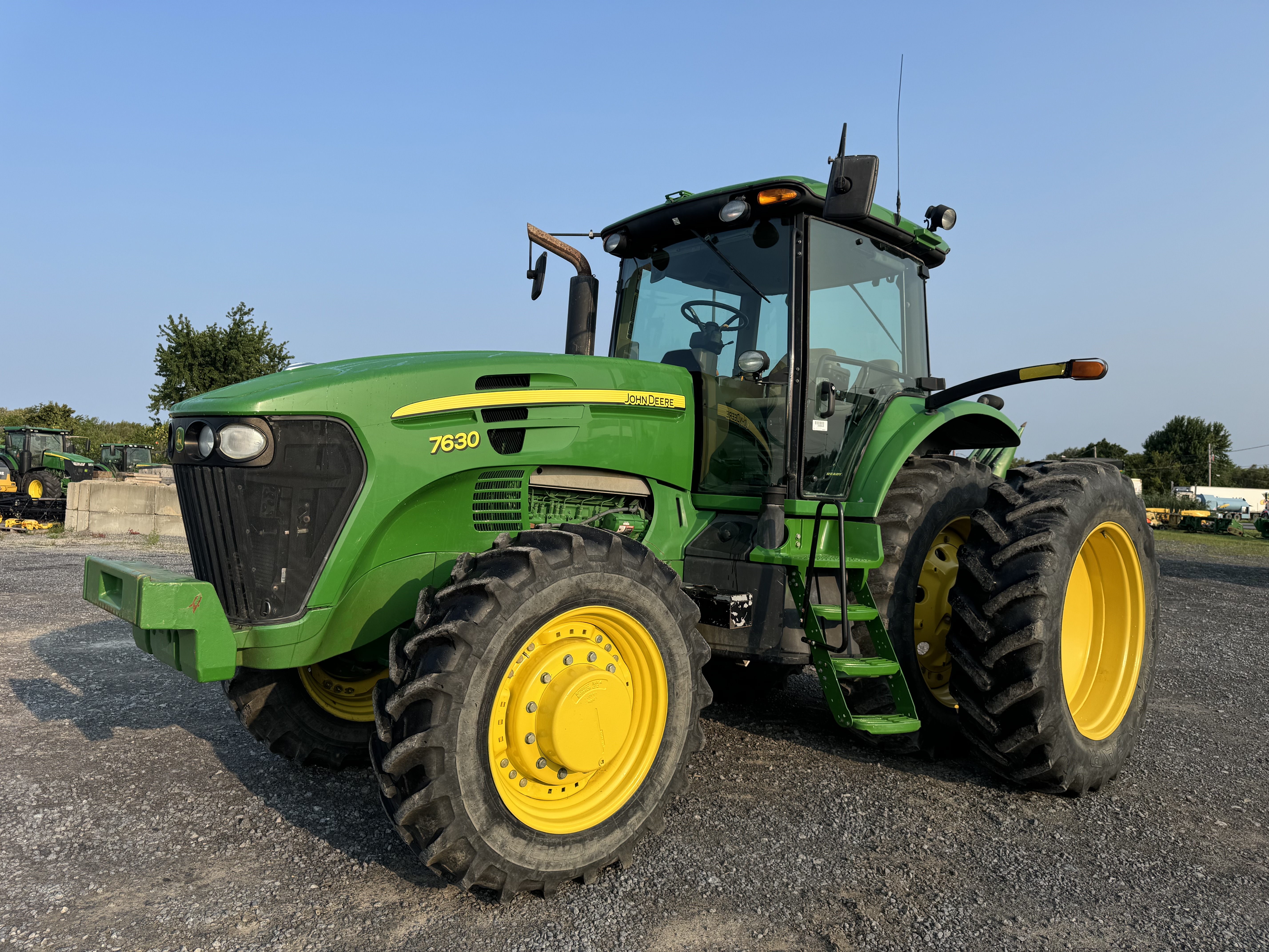 John Deere 7630