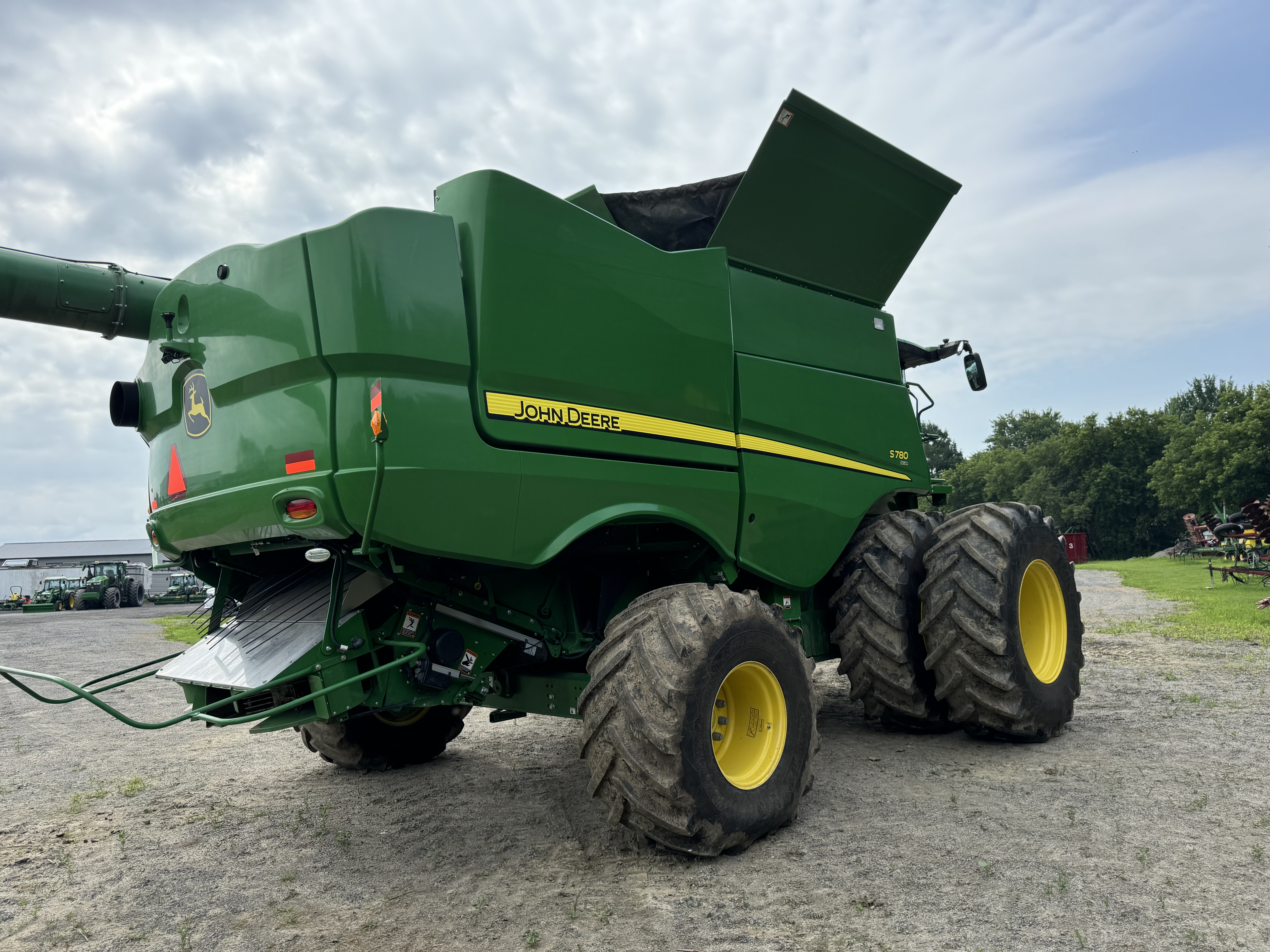 John Deere S780