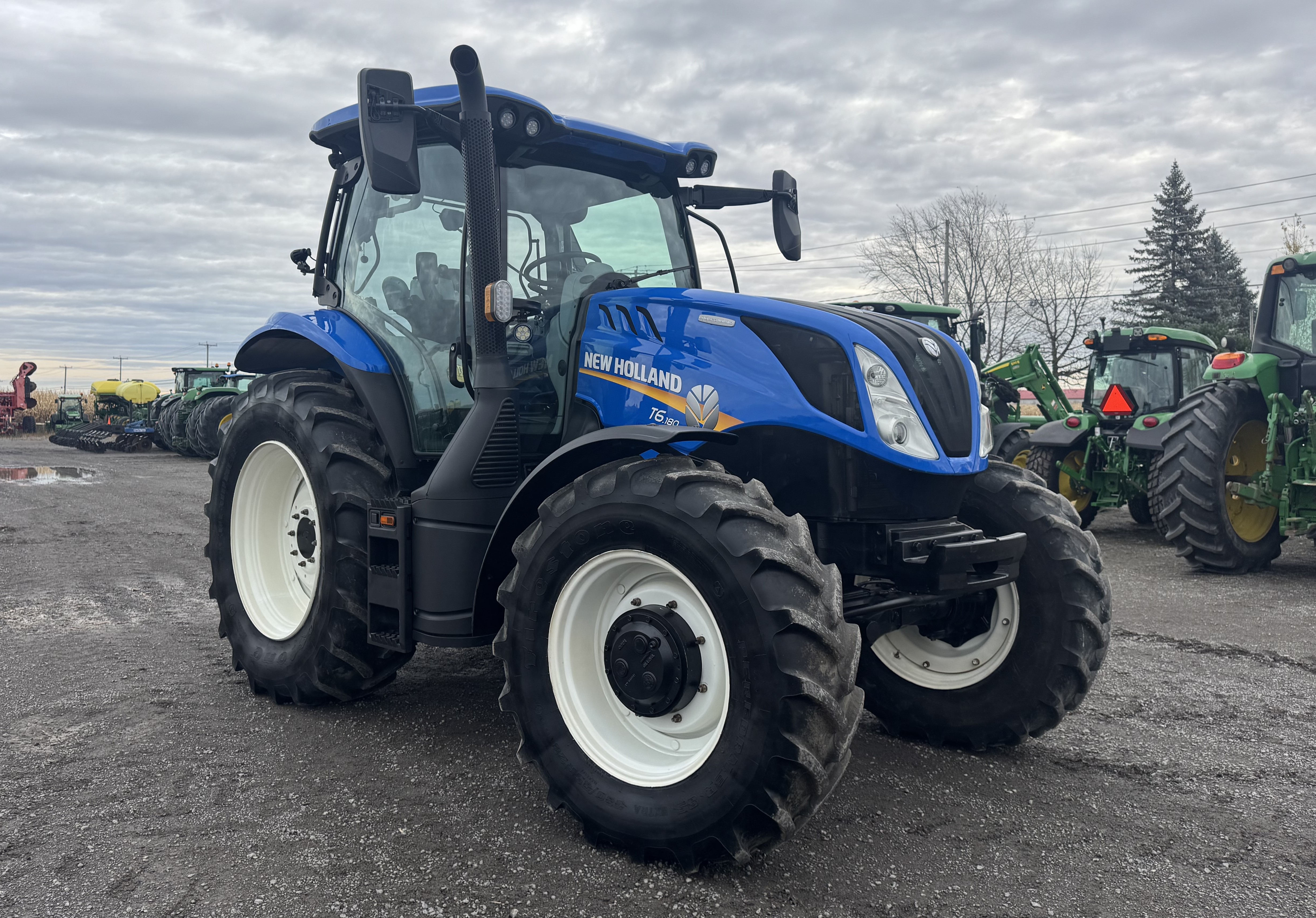 New Holland T6.180