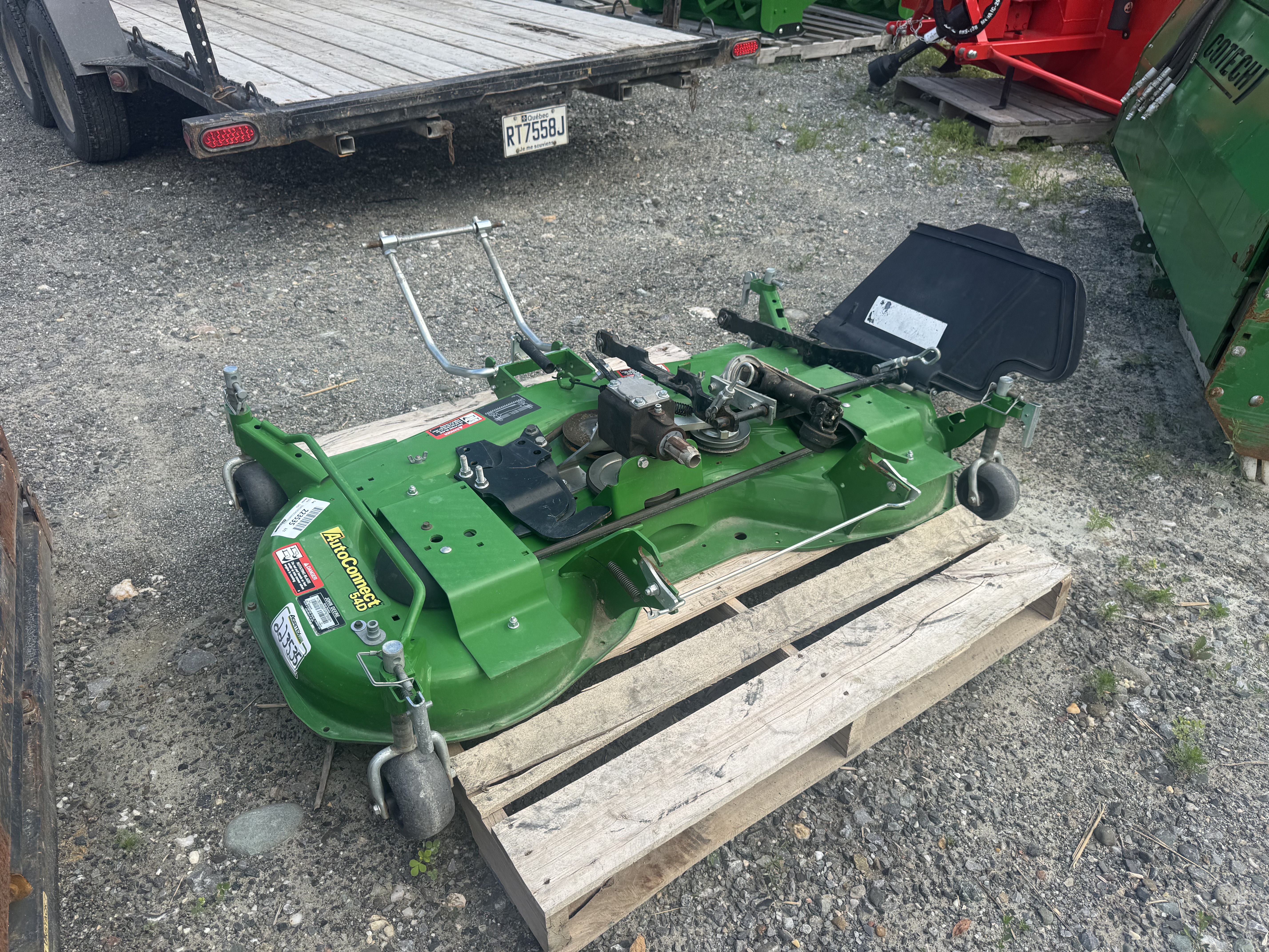 John Deere 54D TONDEUSE (1023E)