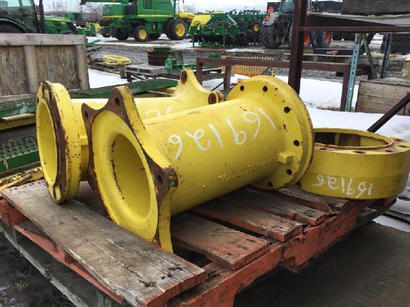 John Deere SPACER22