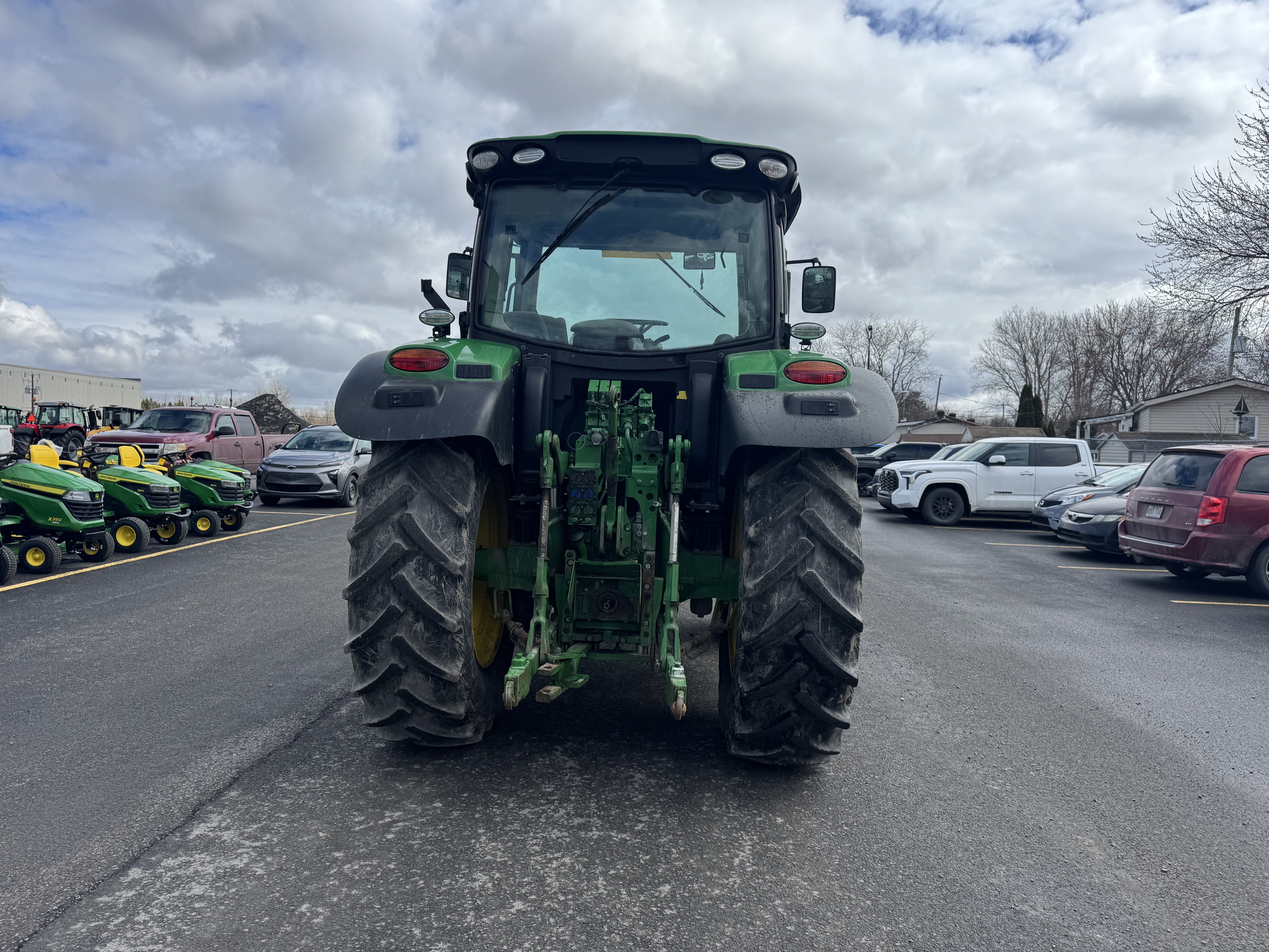 John Deere 6110R