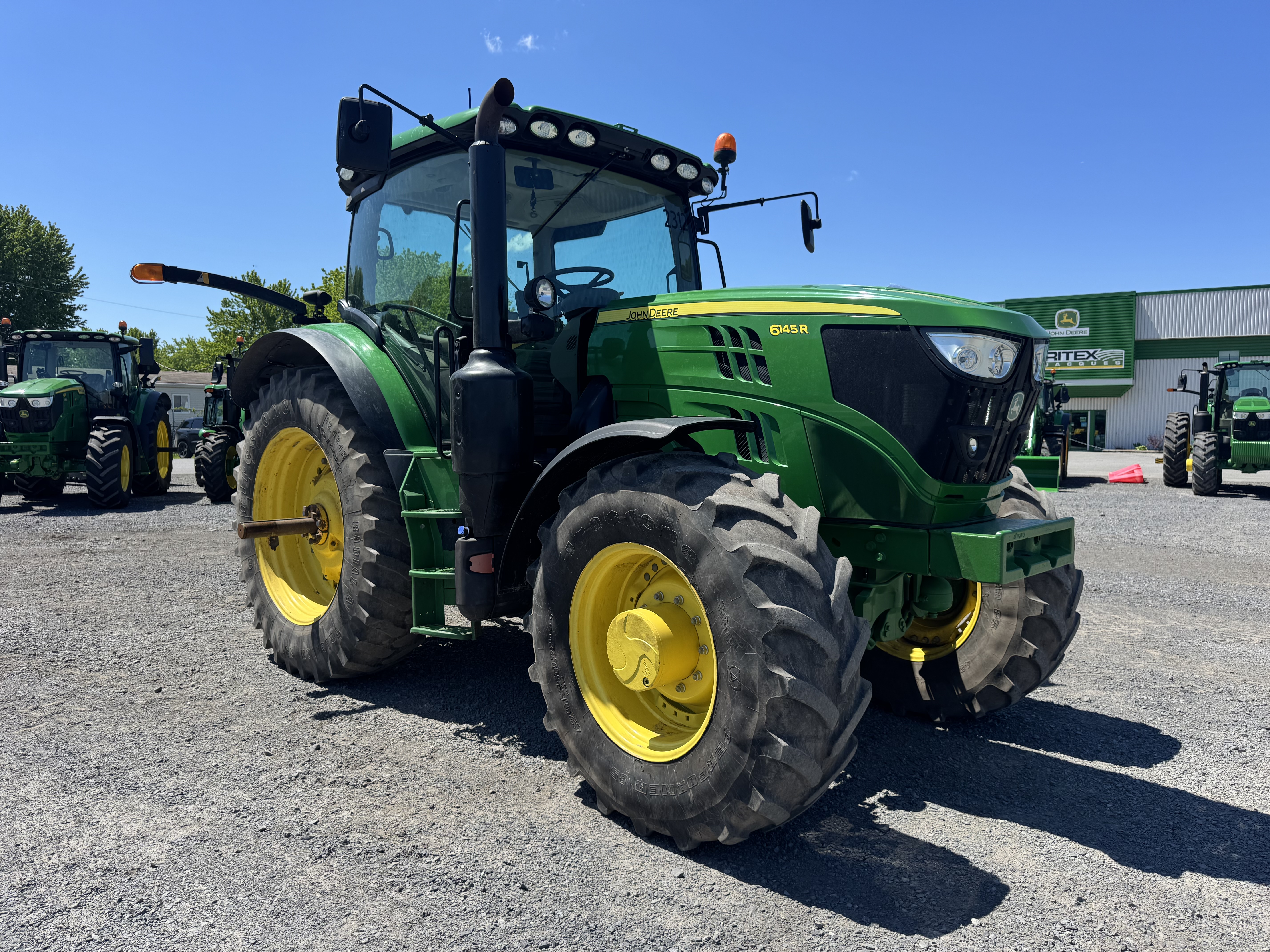 John Deere 6145R
