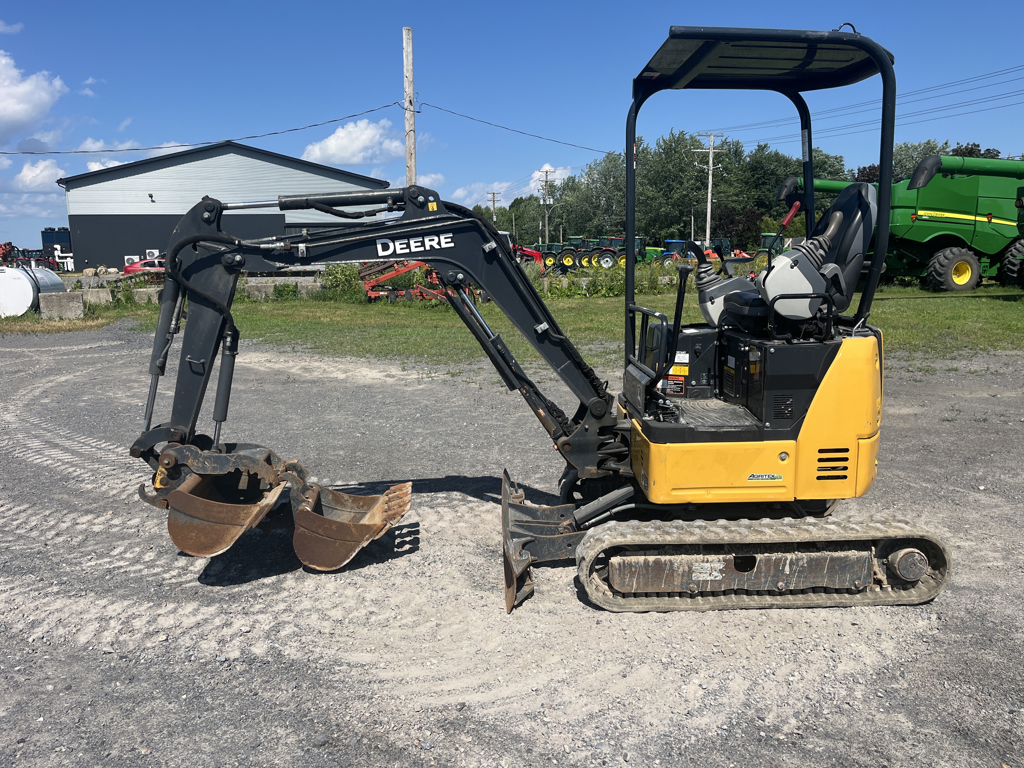 John Deere 17G