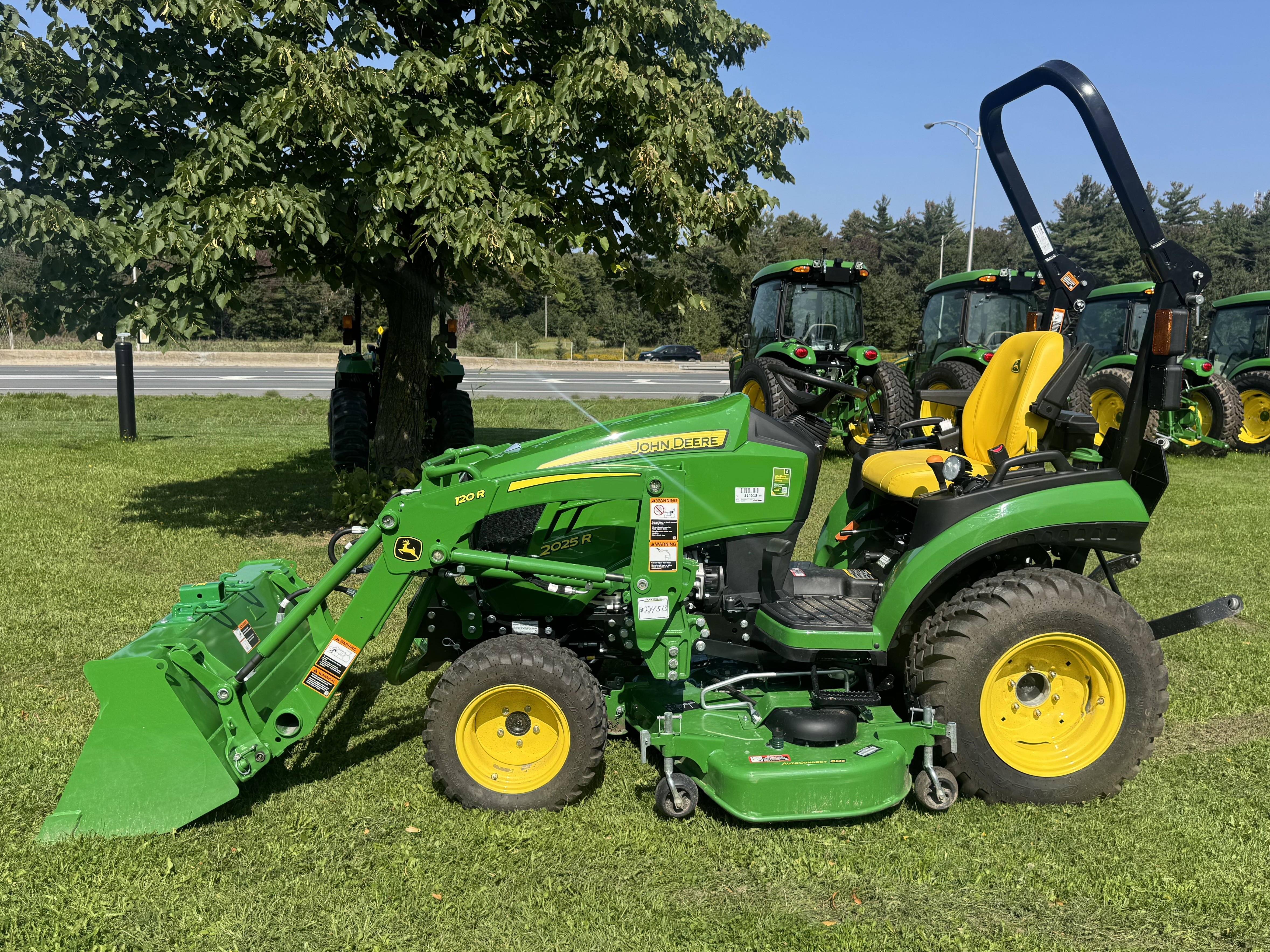 John Deere 2025R