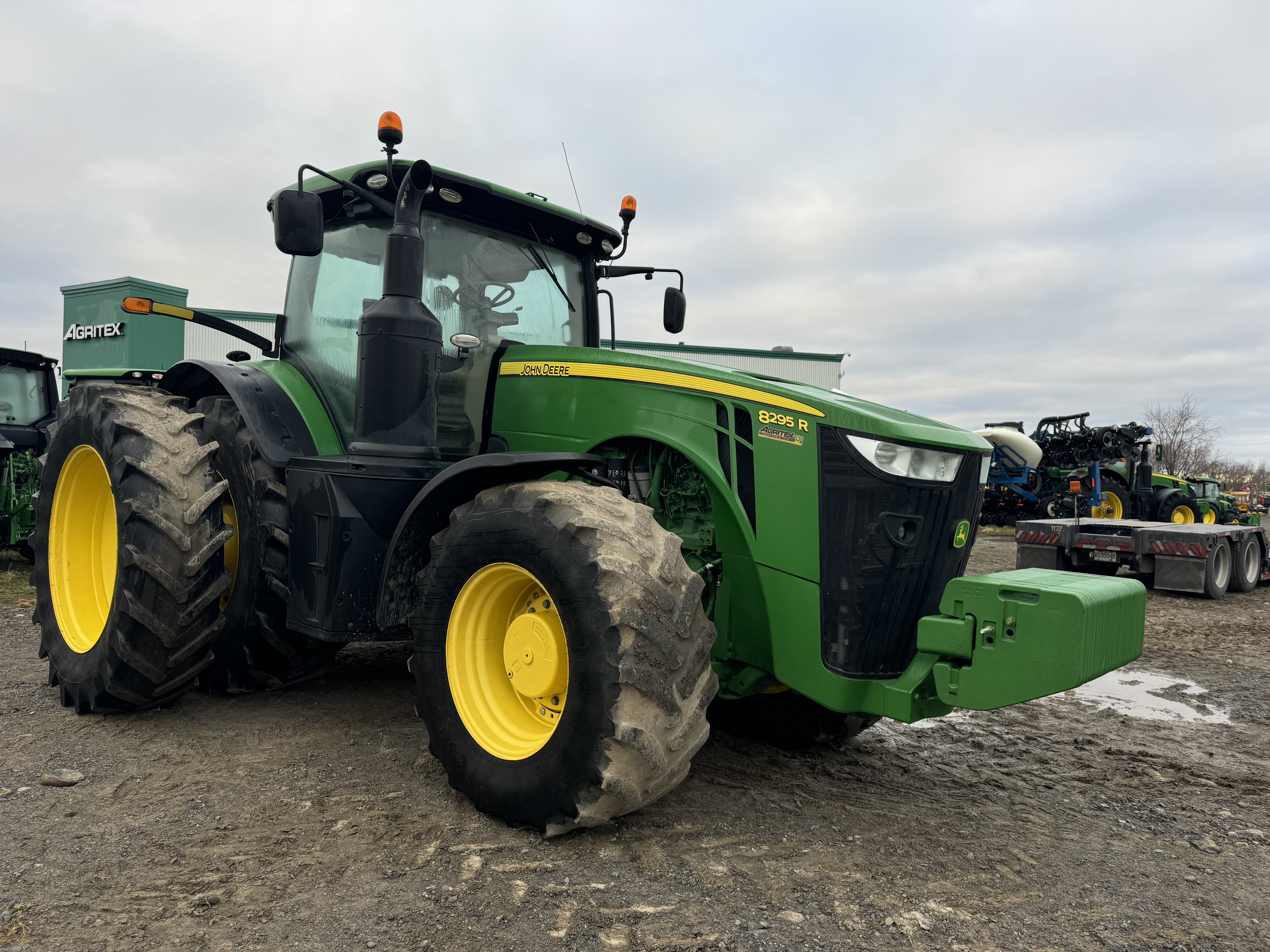 John Deere 8295R