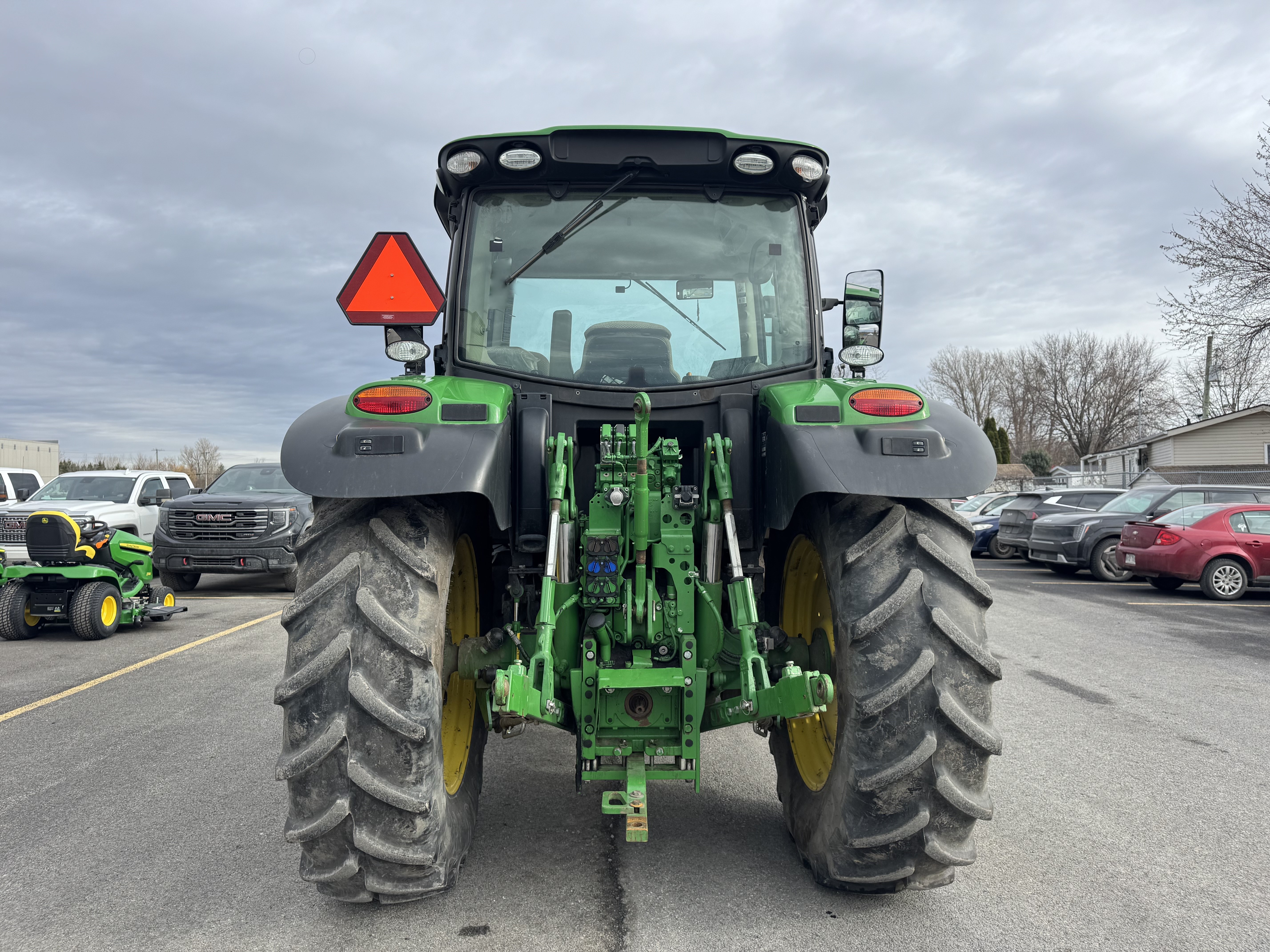 John Deere 6110R