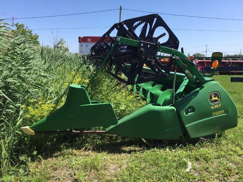 John Deere 635F *****POUR LES PIECES****