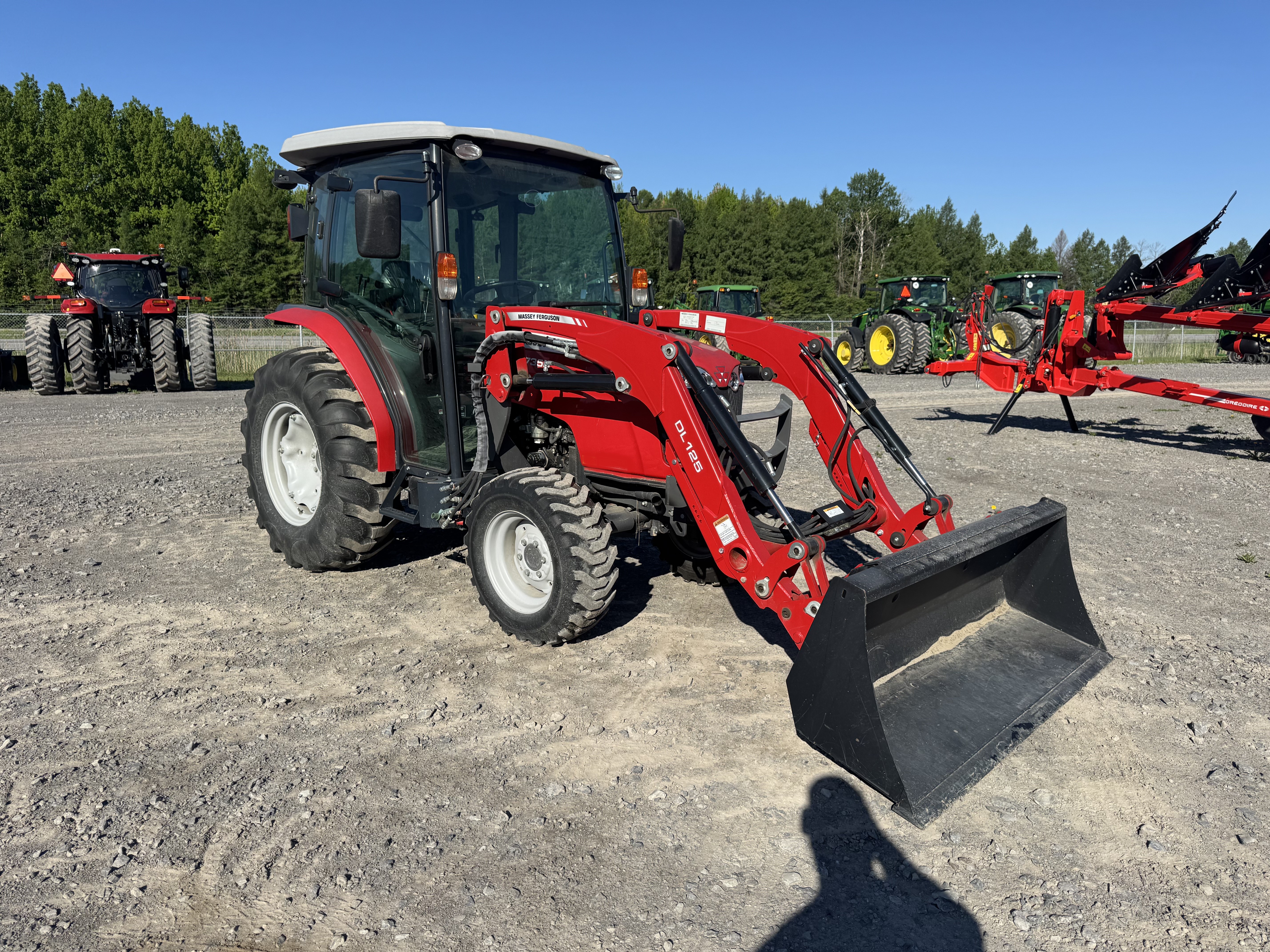 Massey Ferguson 1735M
