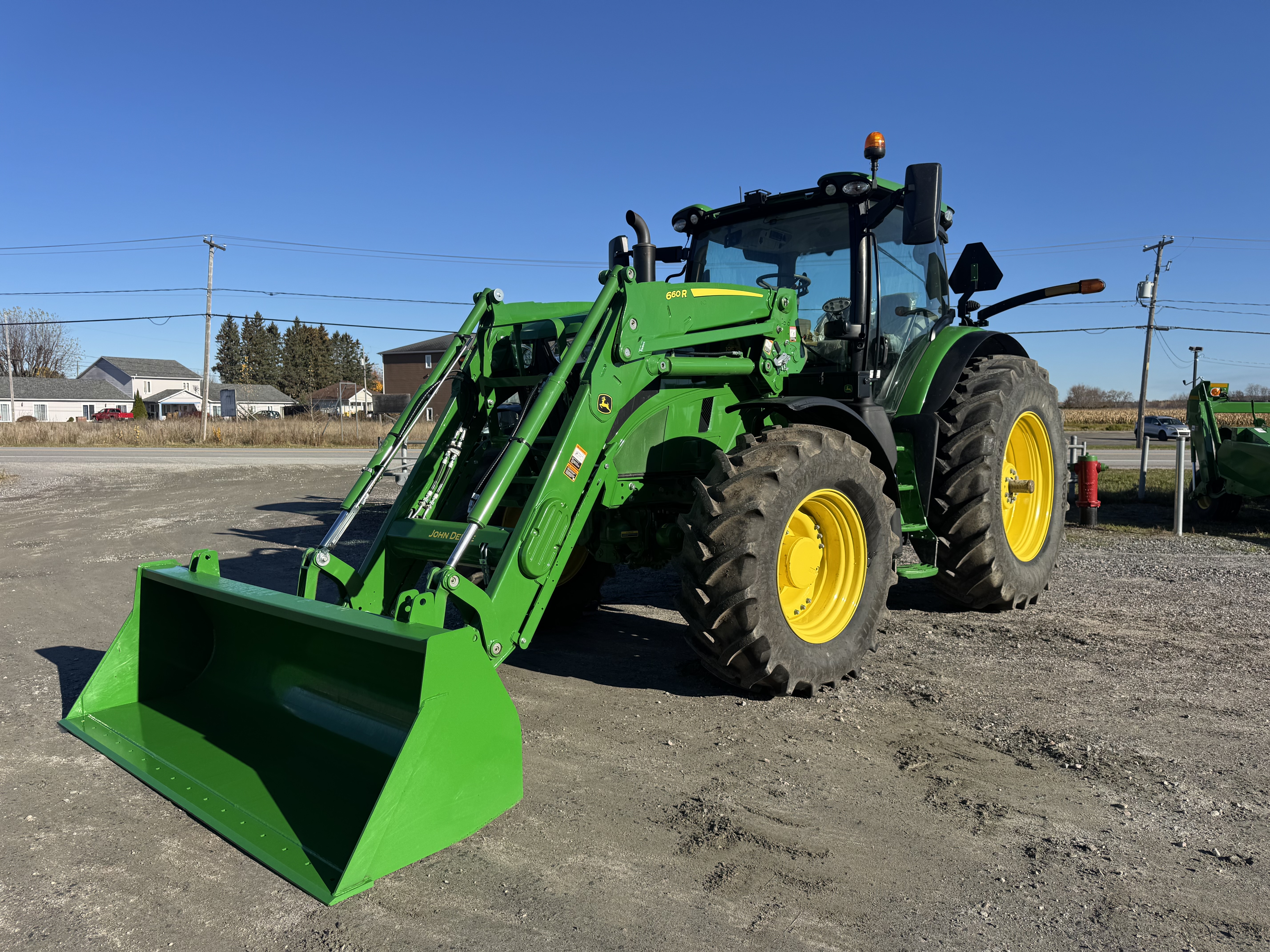 John Deere 6R 195