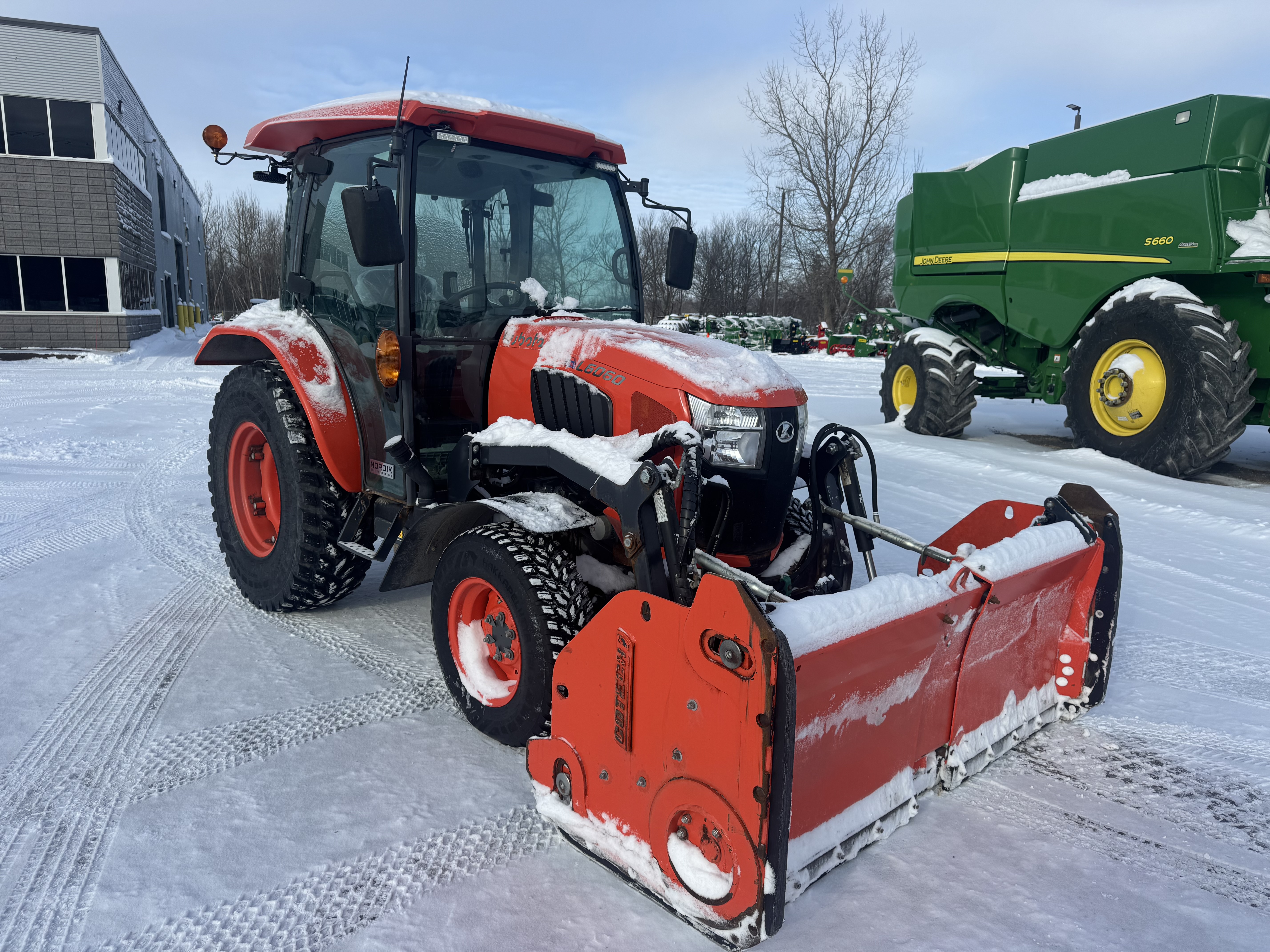 Kubota L6060 GRATTE NOKIAN