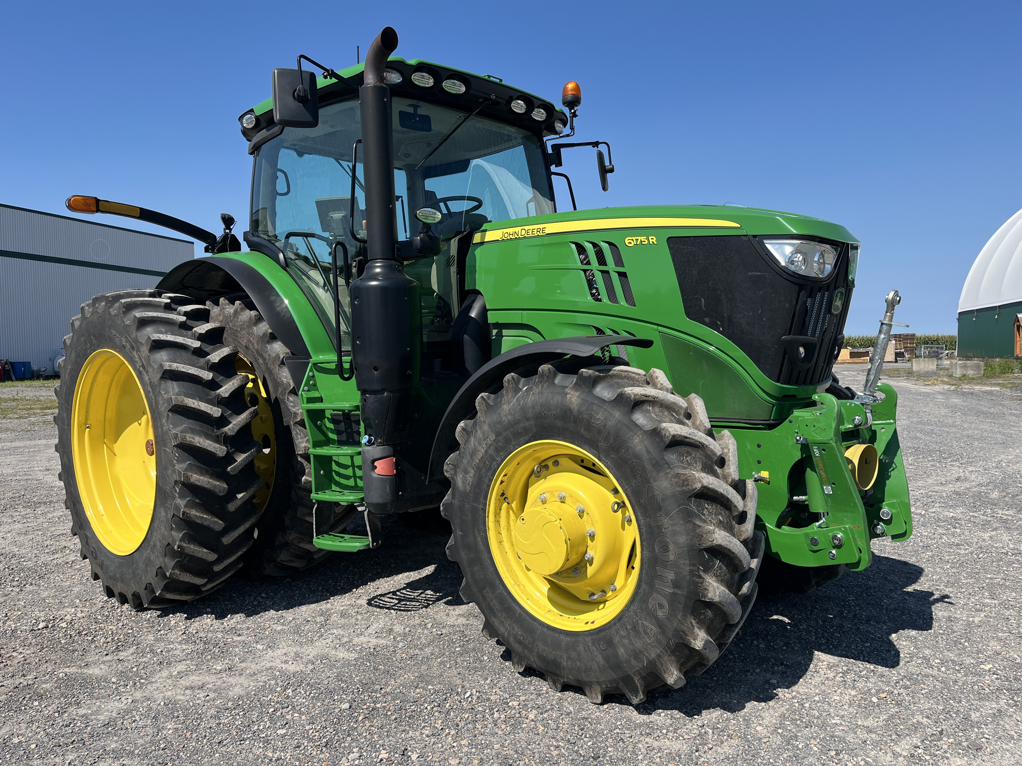 John Deere 6175R FRT HITCH PTO 