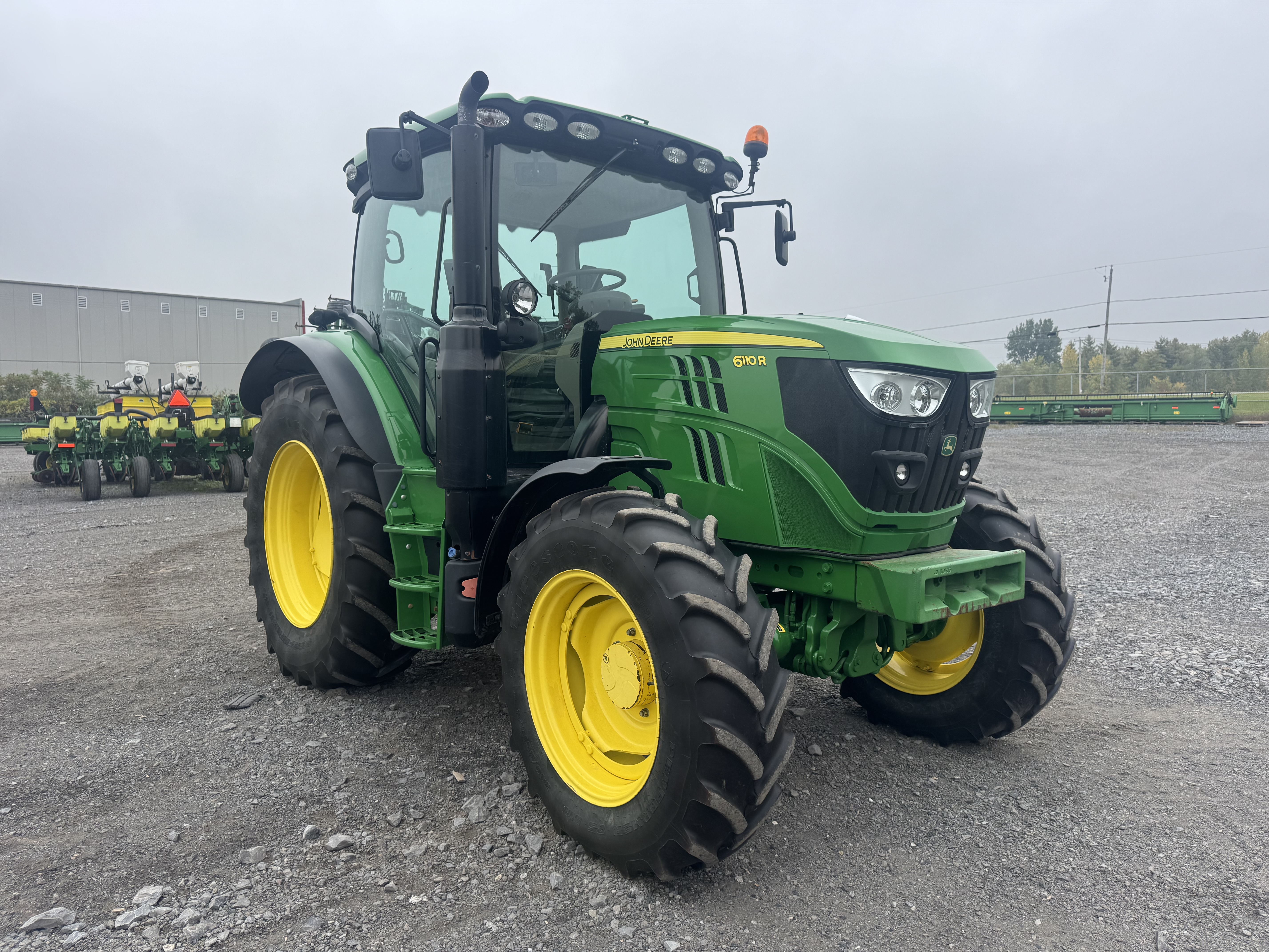 John Deere 6110R
