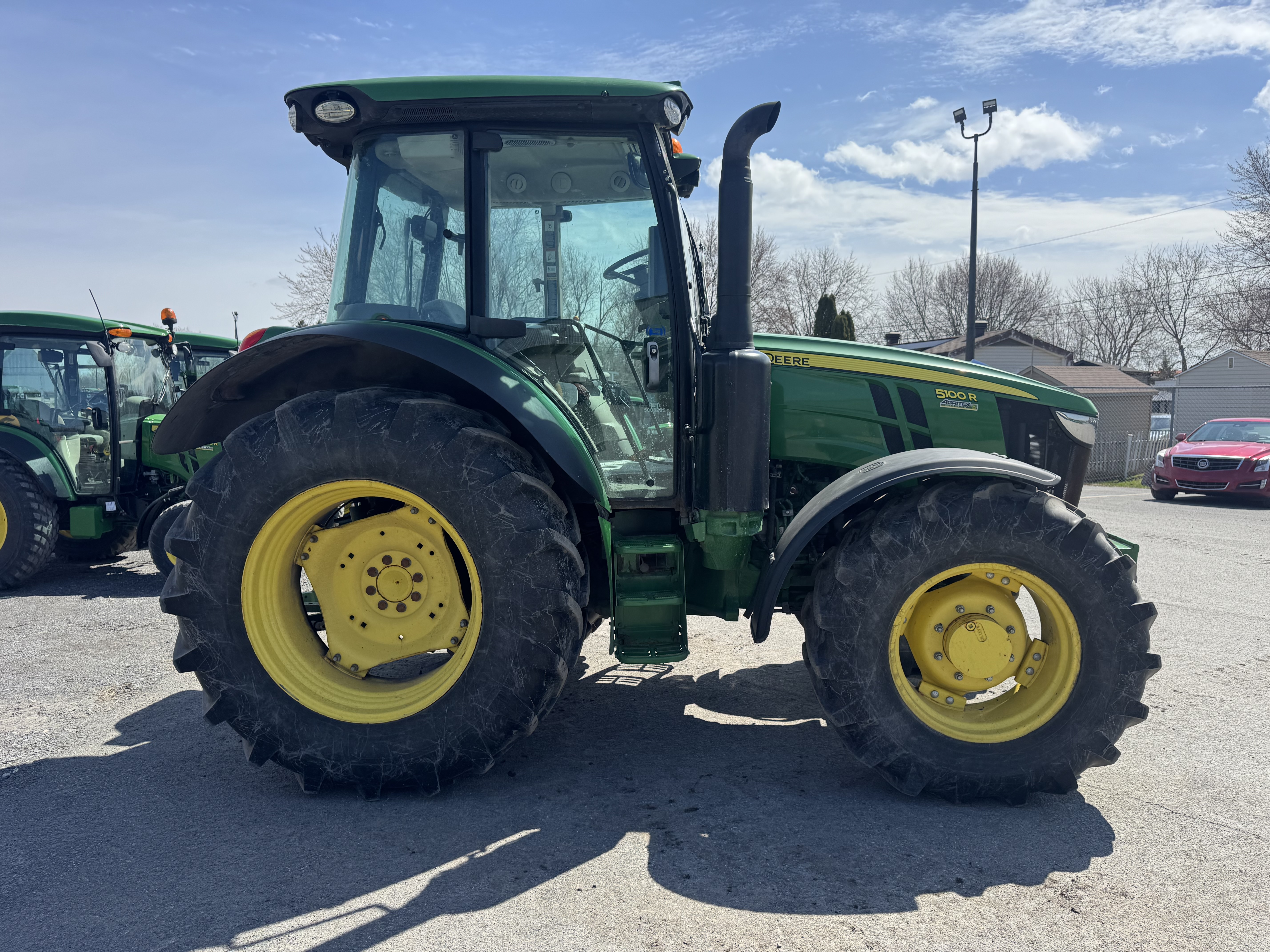 John Deere 5100R