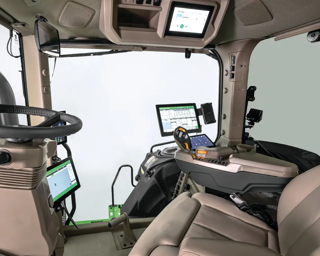 Vue de l'intérieur d'une cabine CommandView