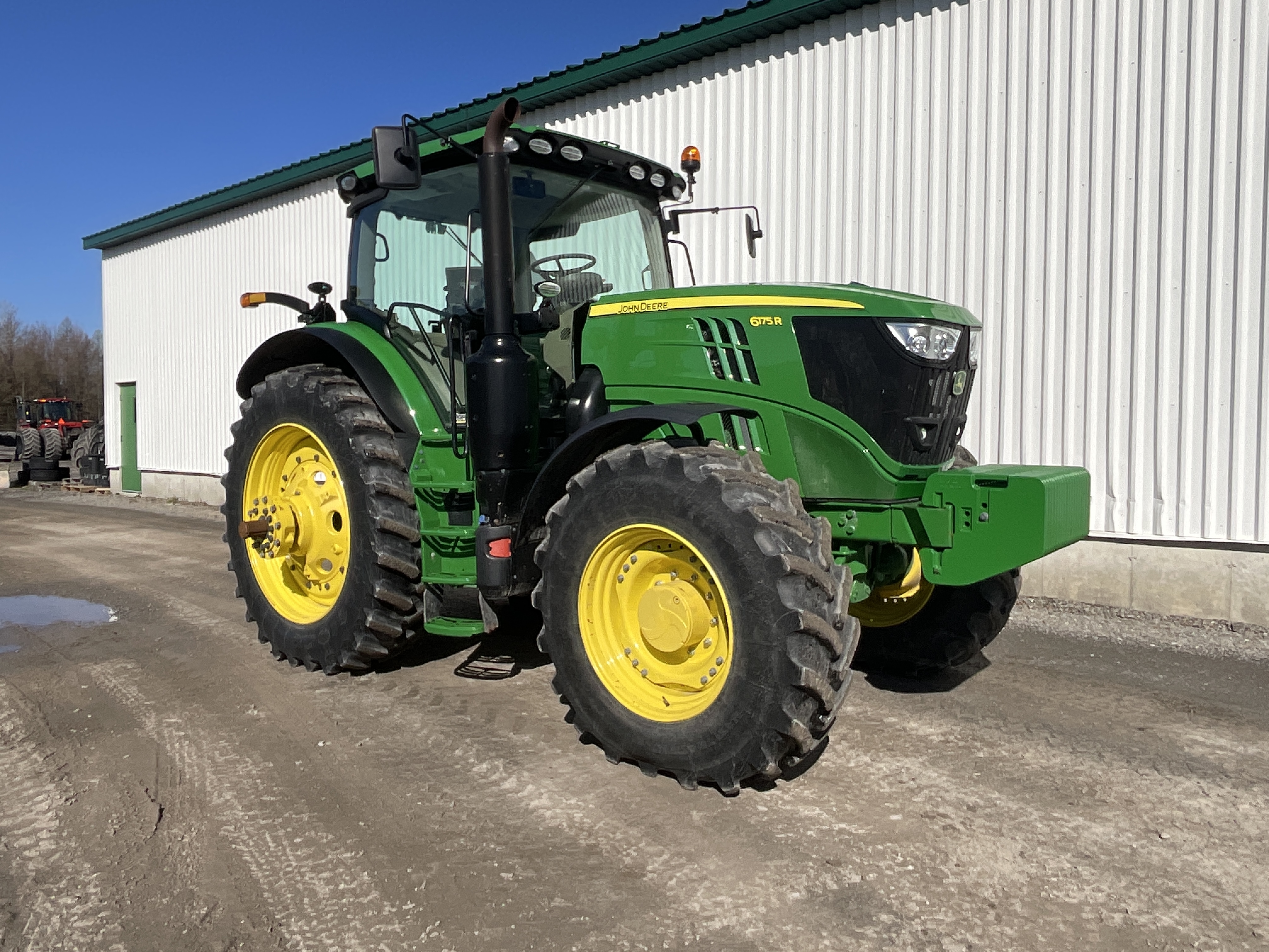 John Deere 6175R 