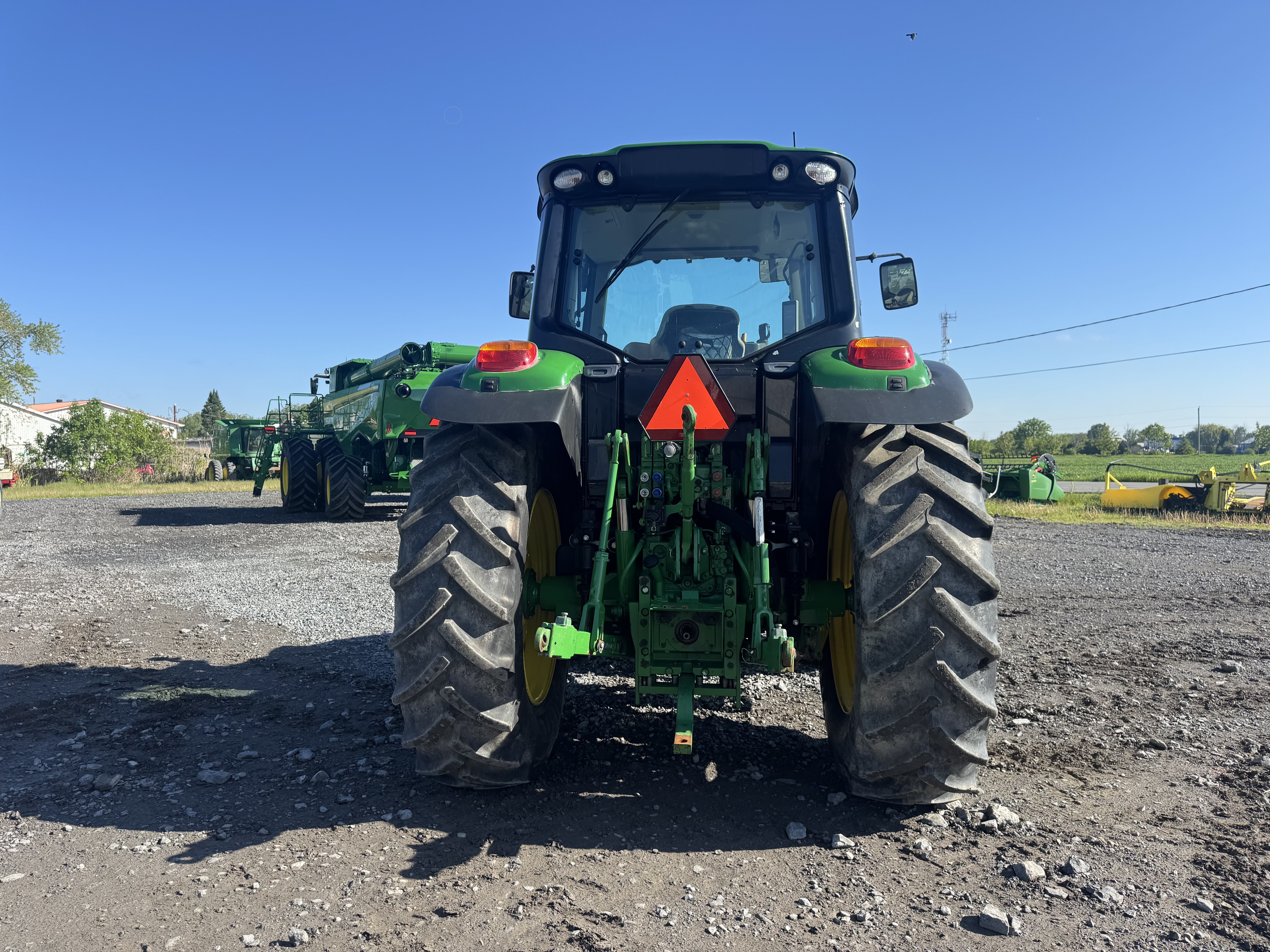 John Deere 6110M