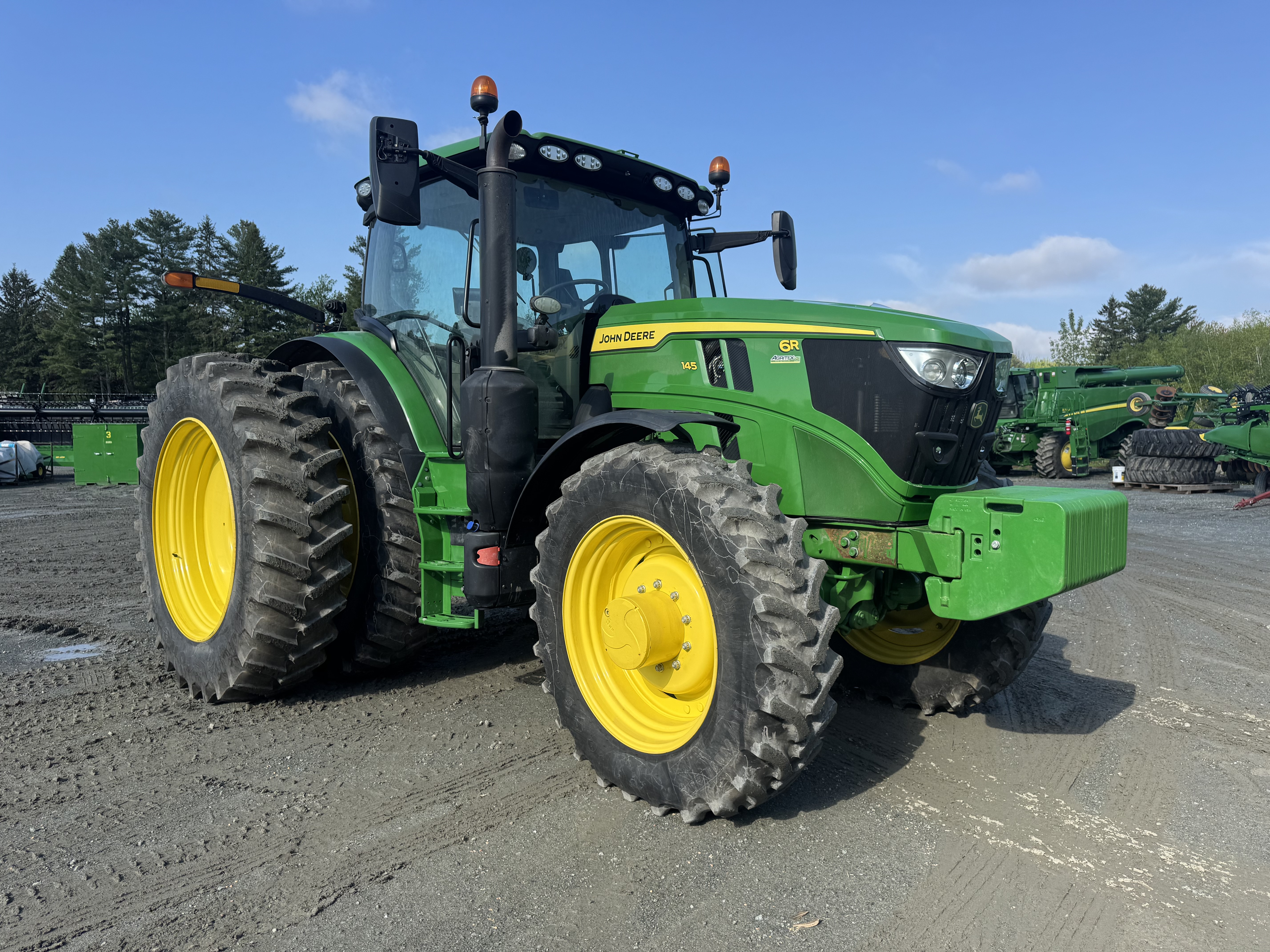 John Deere 6R 145