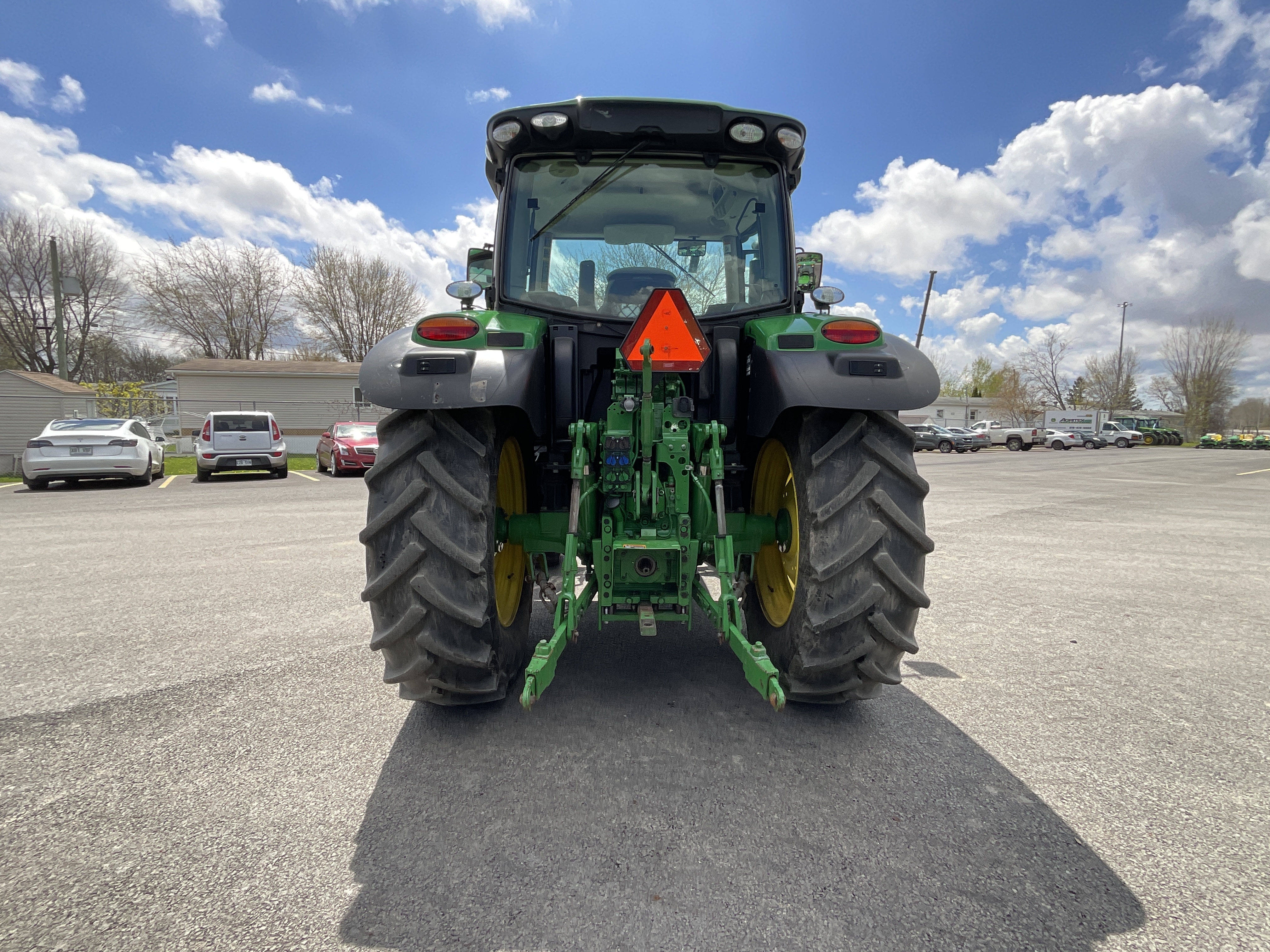 John Deere 6110R