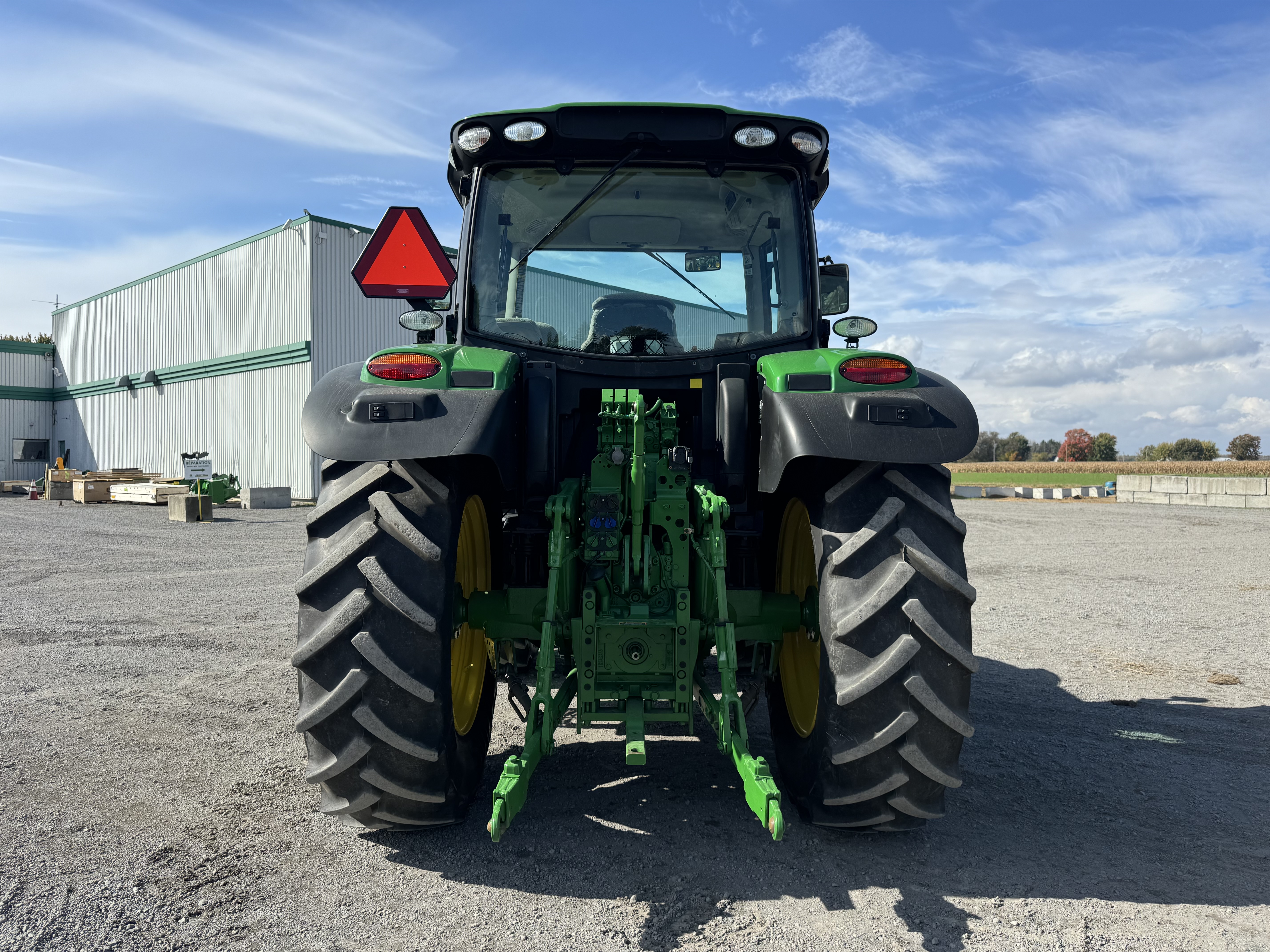 John Deere 6110R