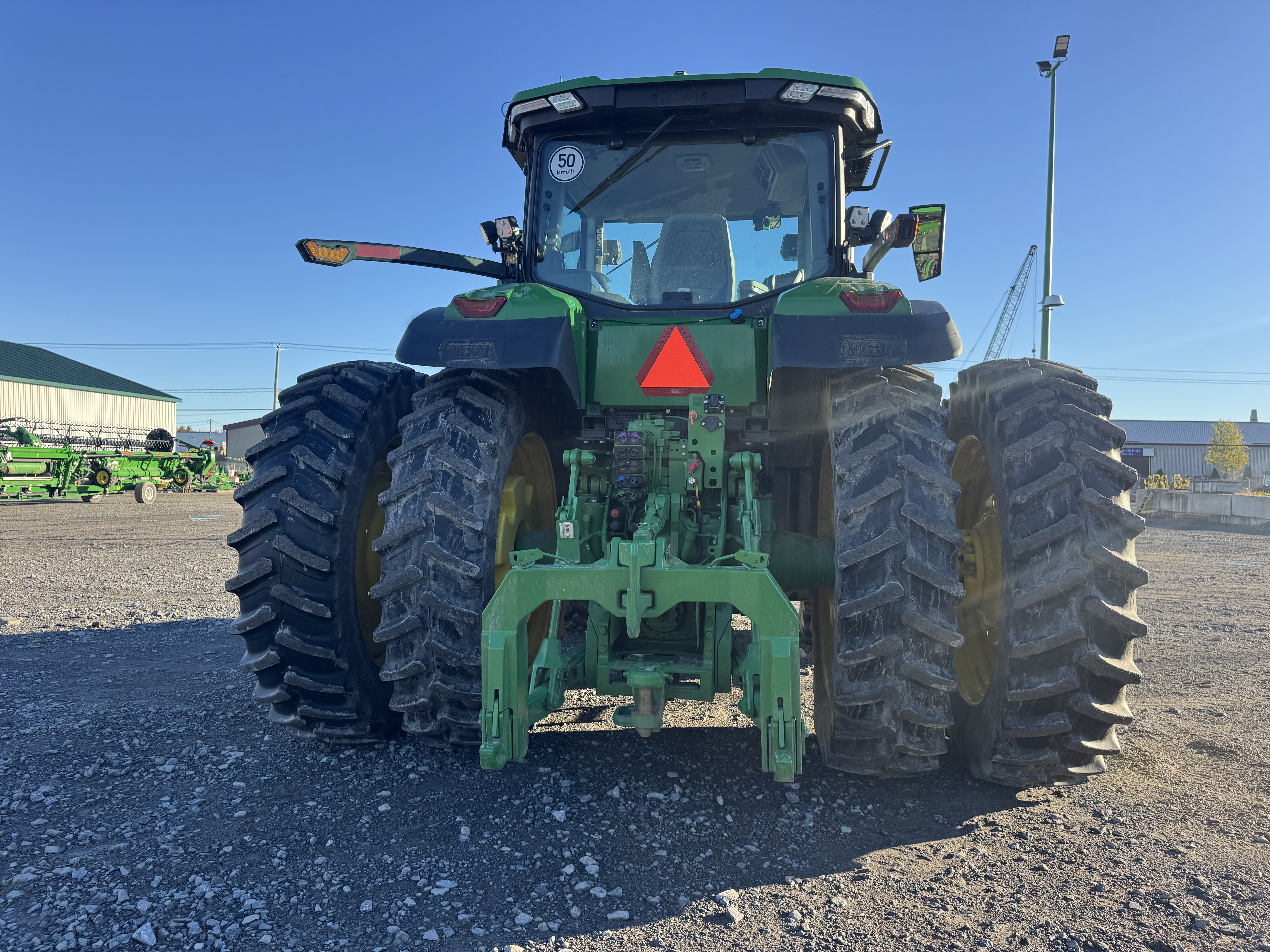 John Deere 8R 340 FRT HITCH PTO