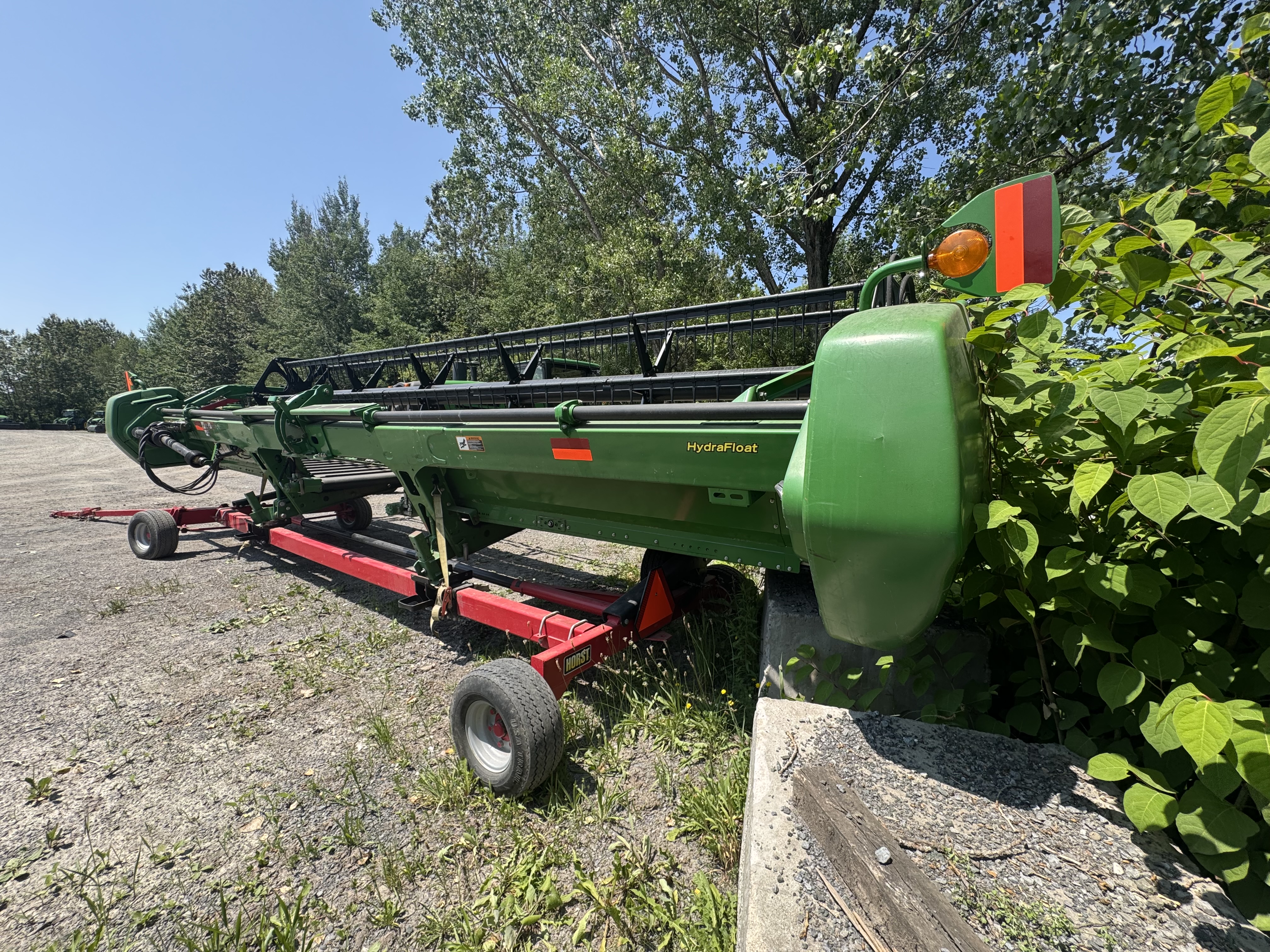 John Deere D450