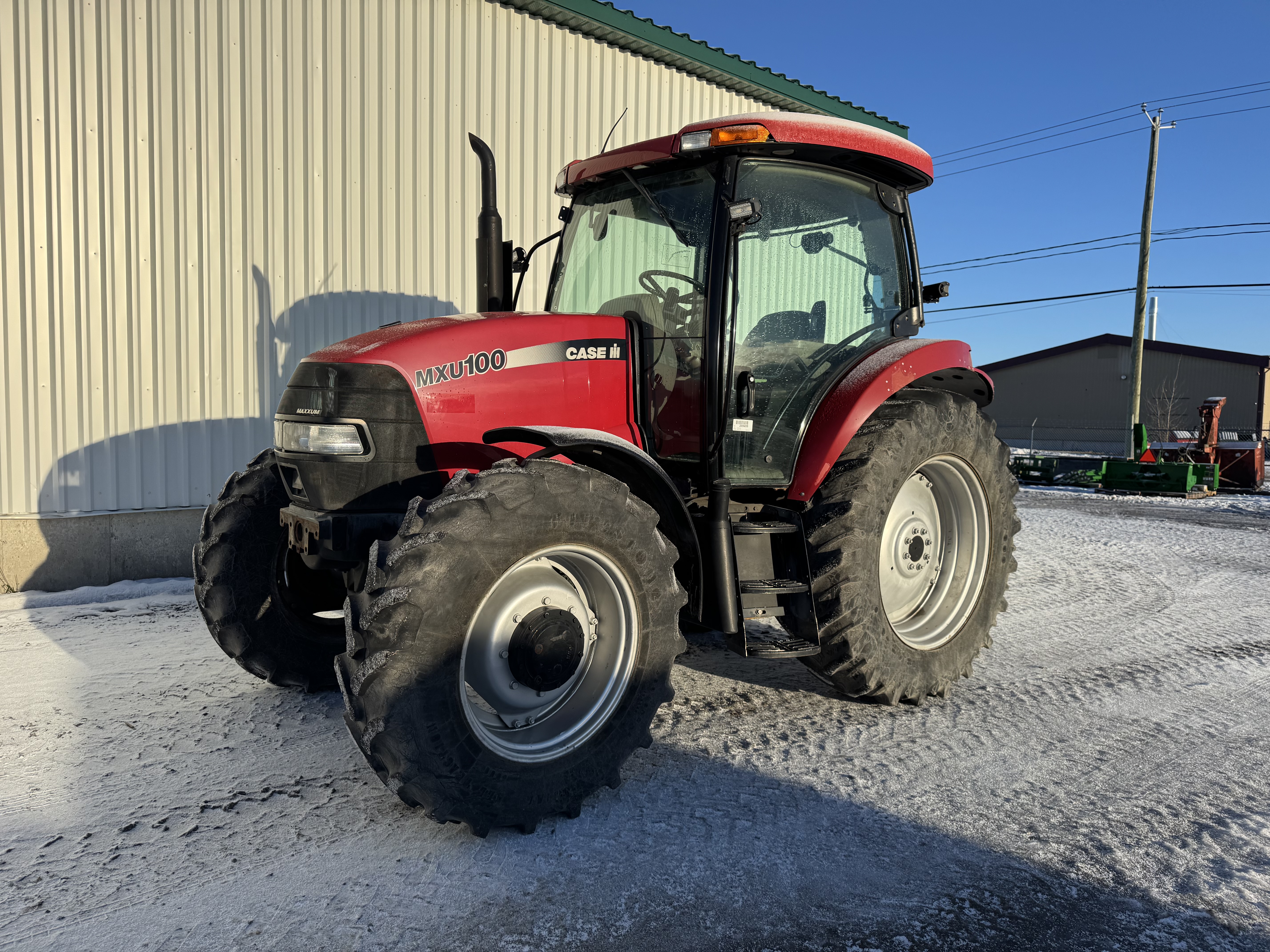 Case/IH MXU 100