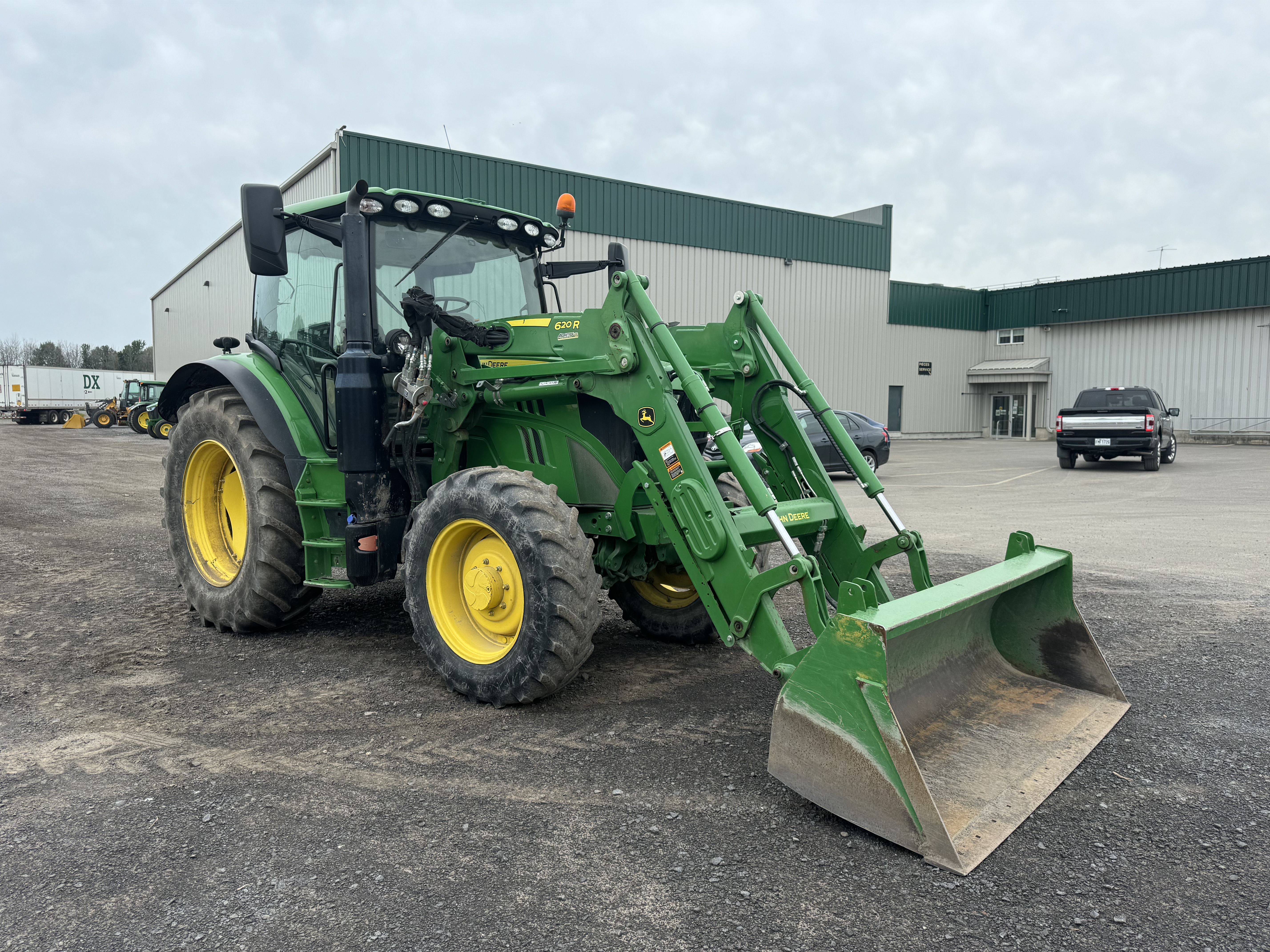 John Deere 6130R