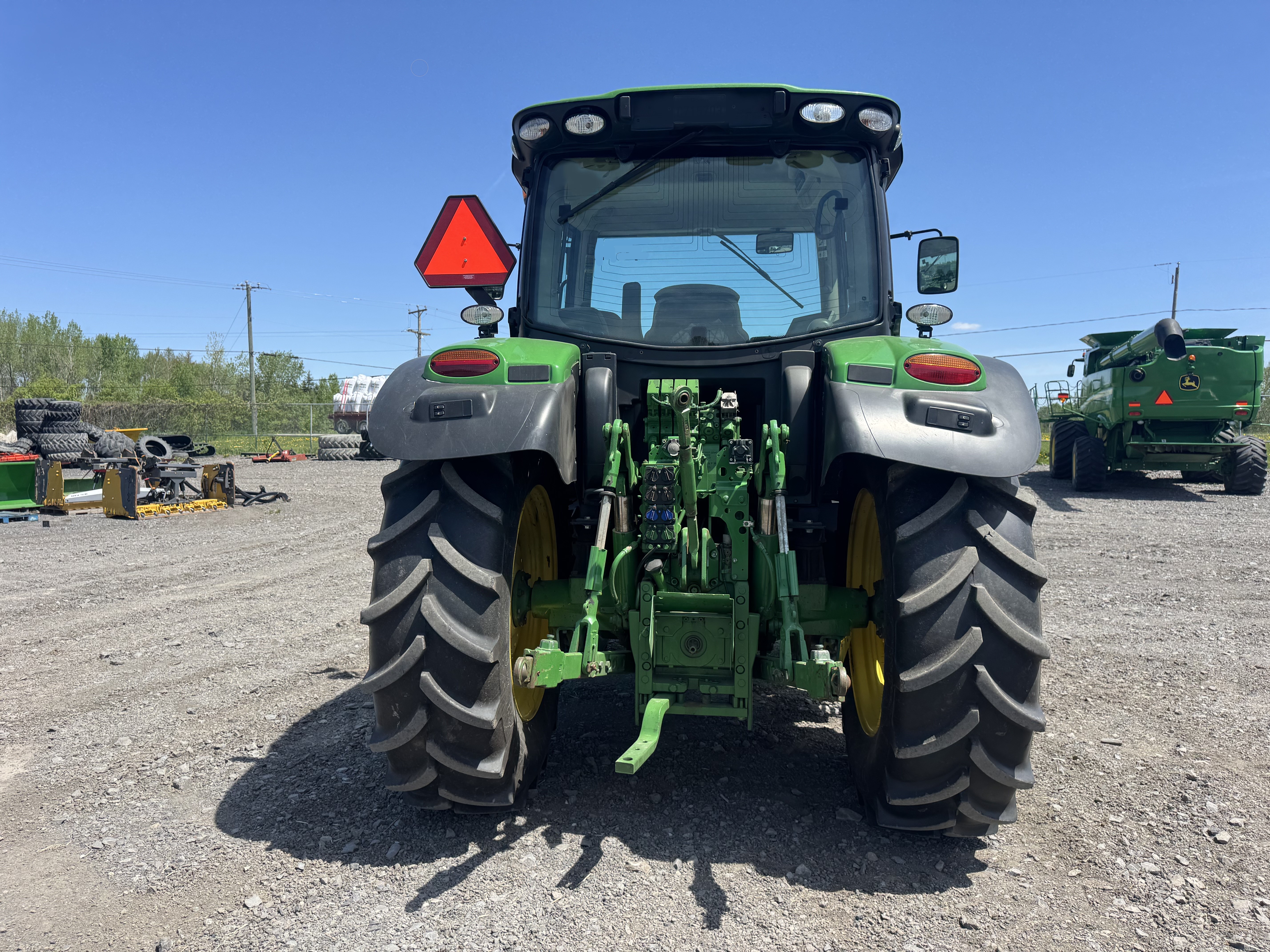 John Deere 6110R