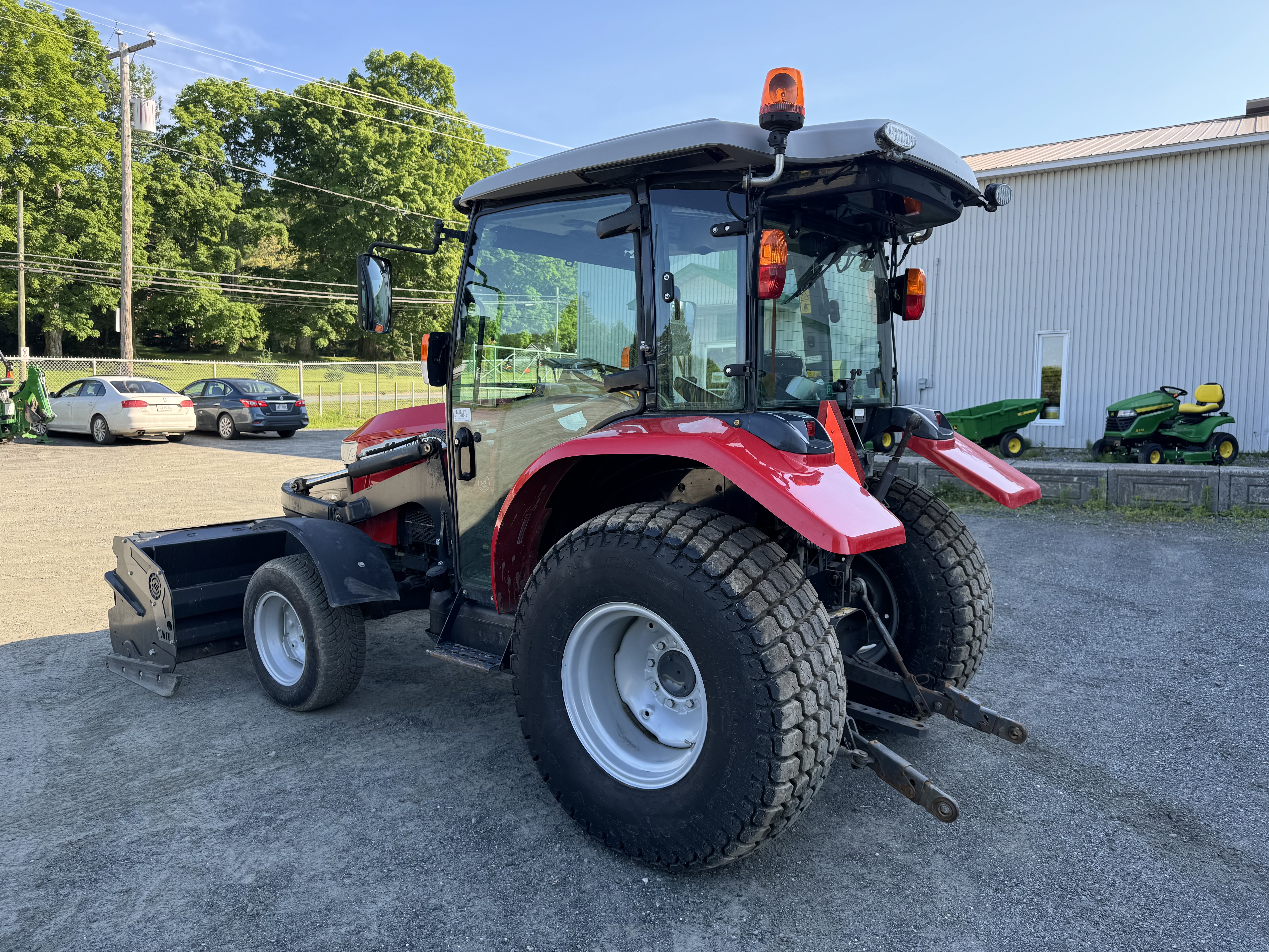 Massey Ferguson 2860M 