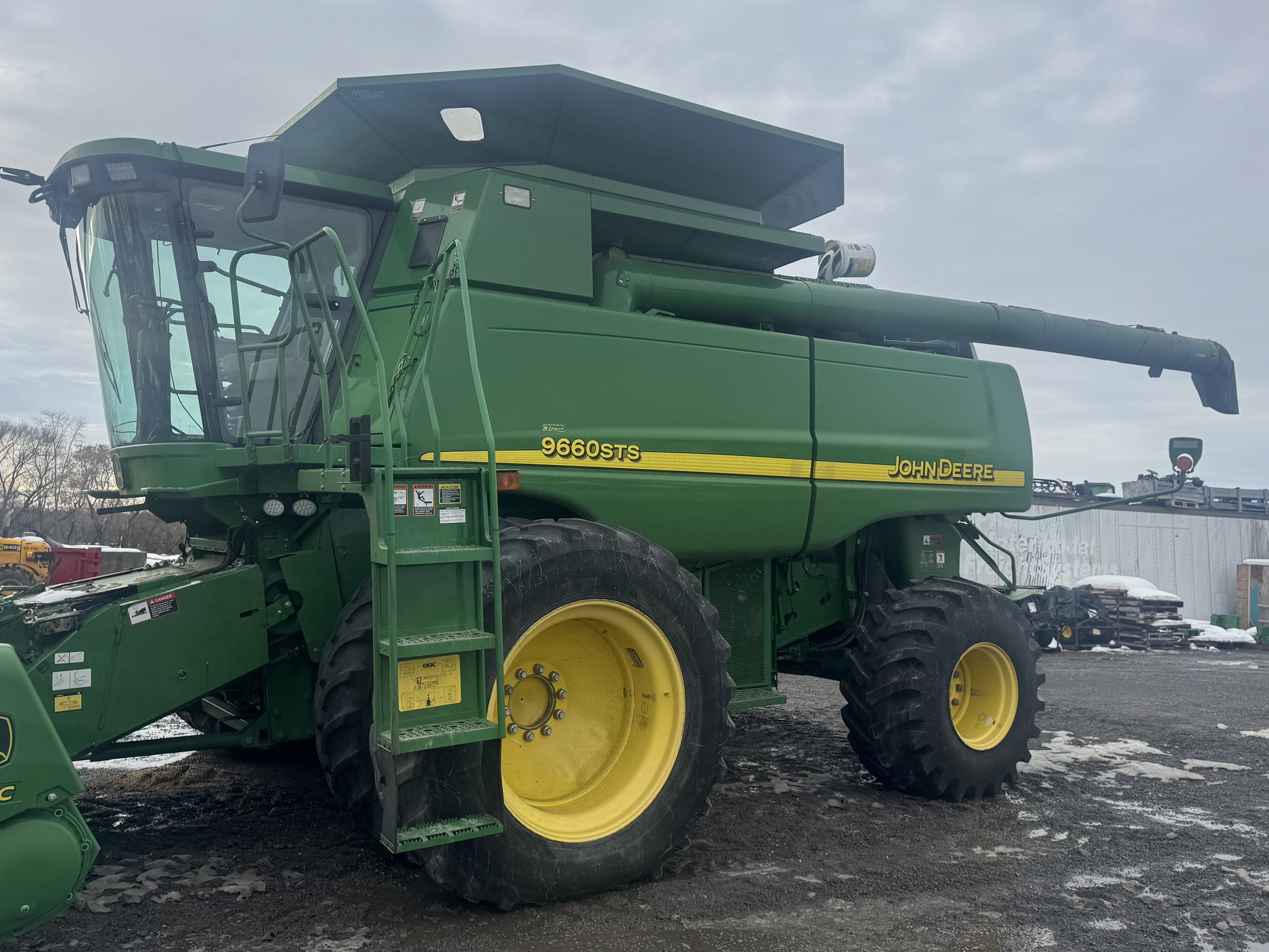 John Deere 9660STS