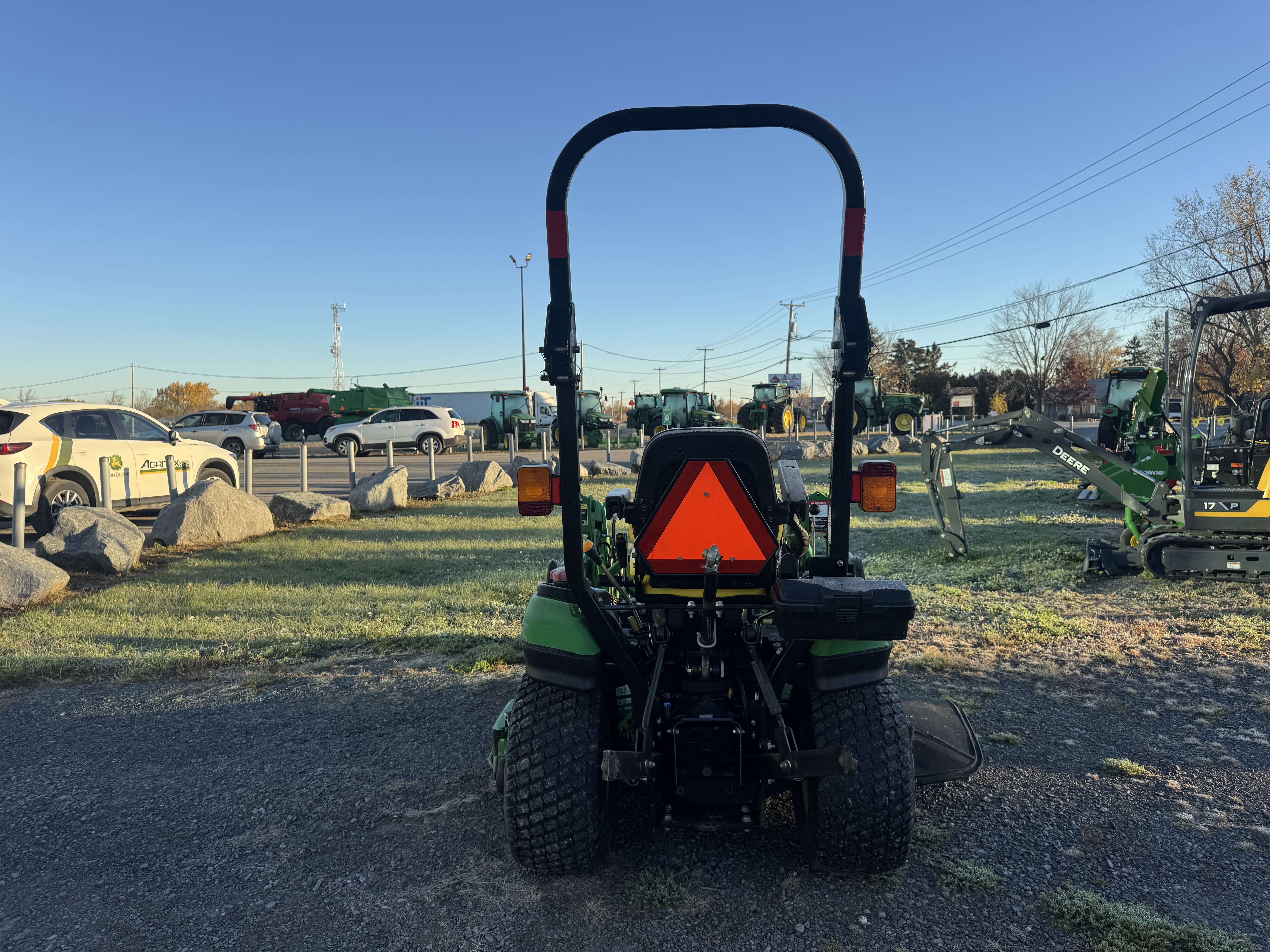 John Deere 1026R