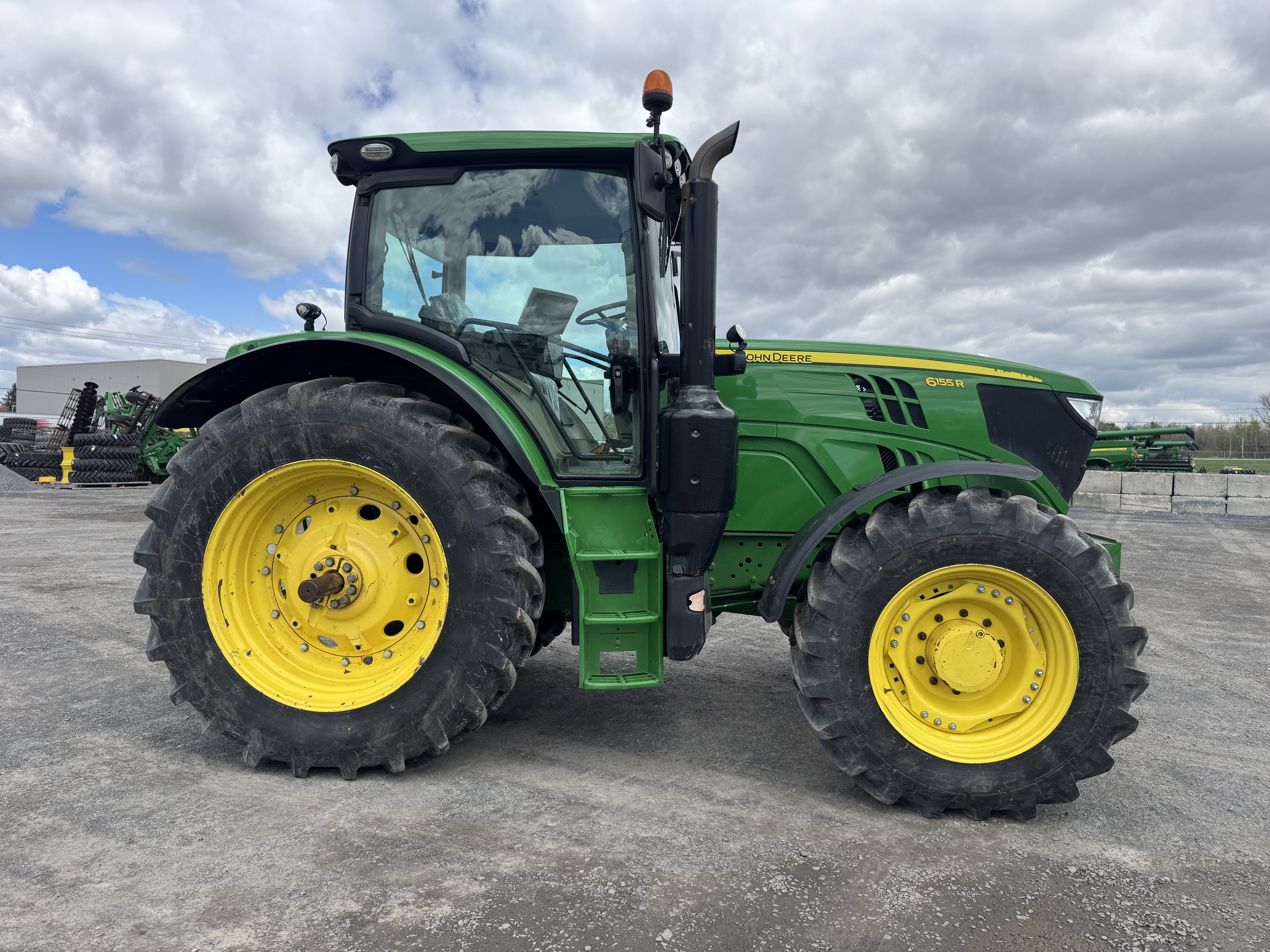 John Deere 6155R
