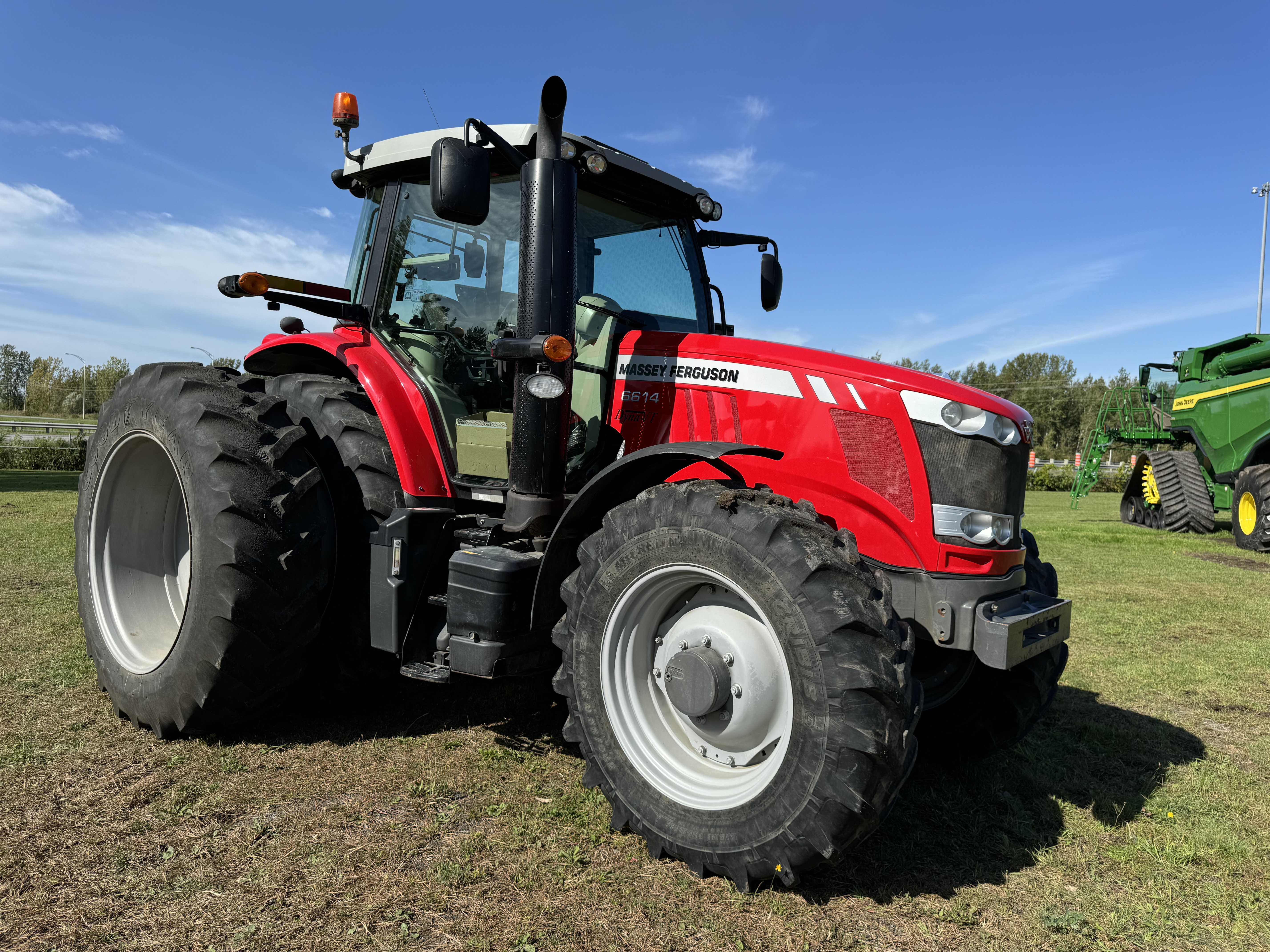 Massey Ferguson 6614