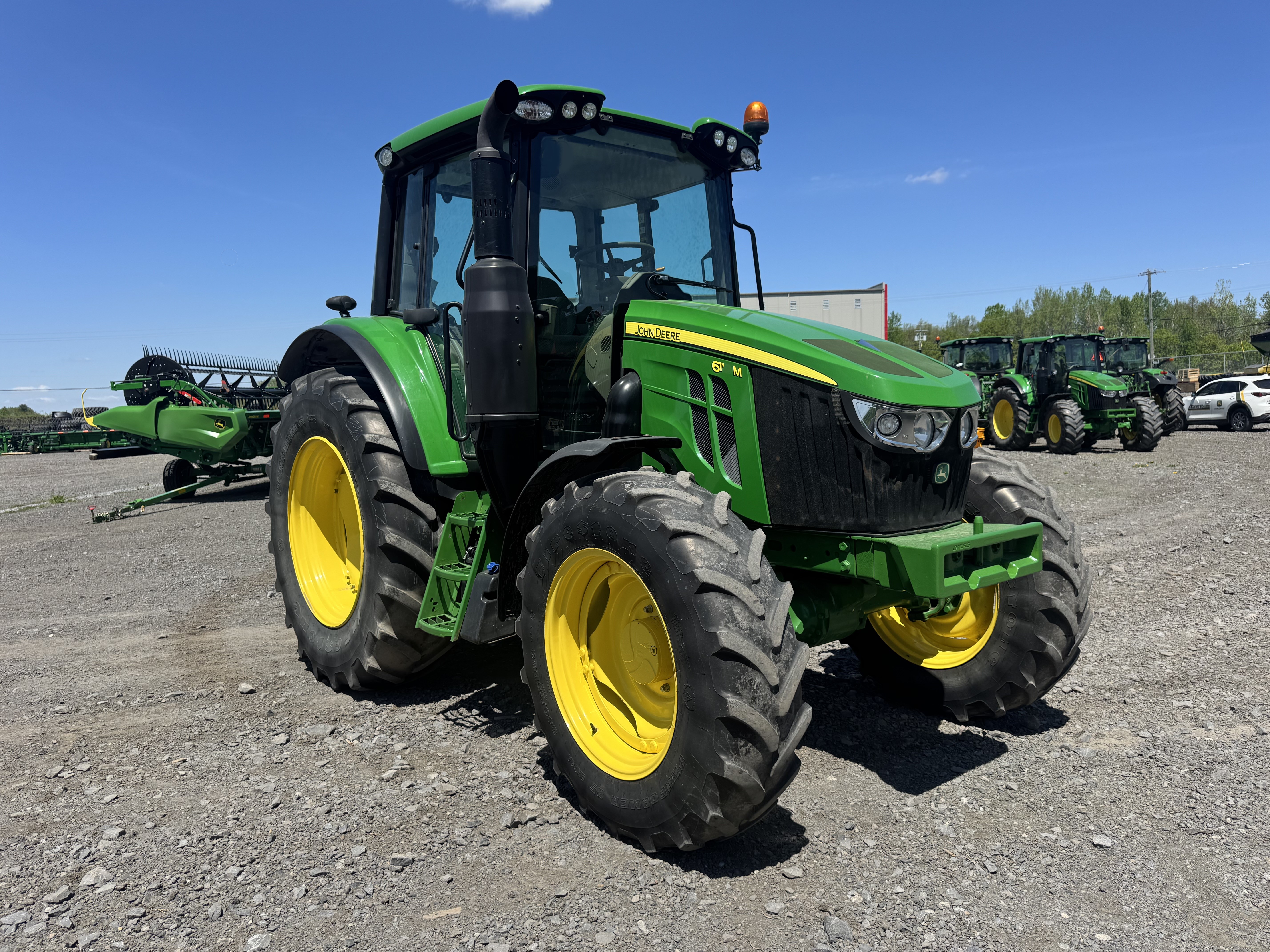 John Deere 6110M