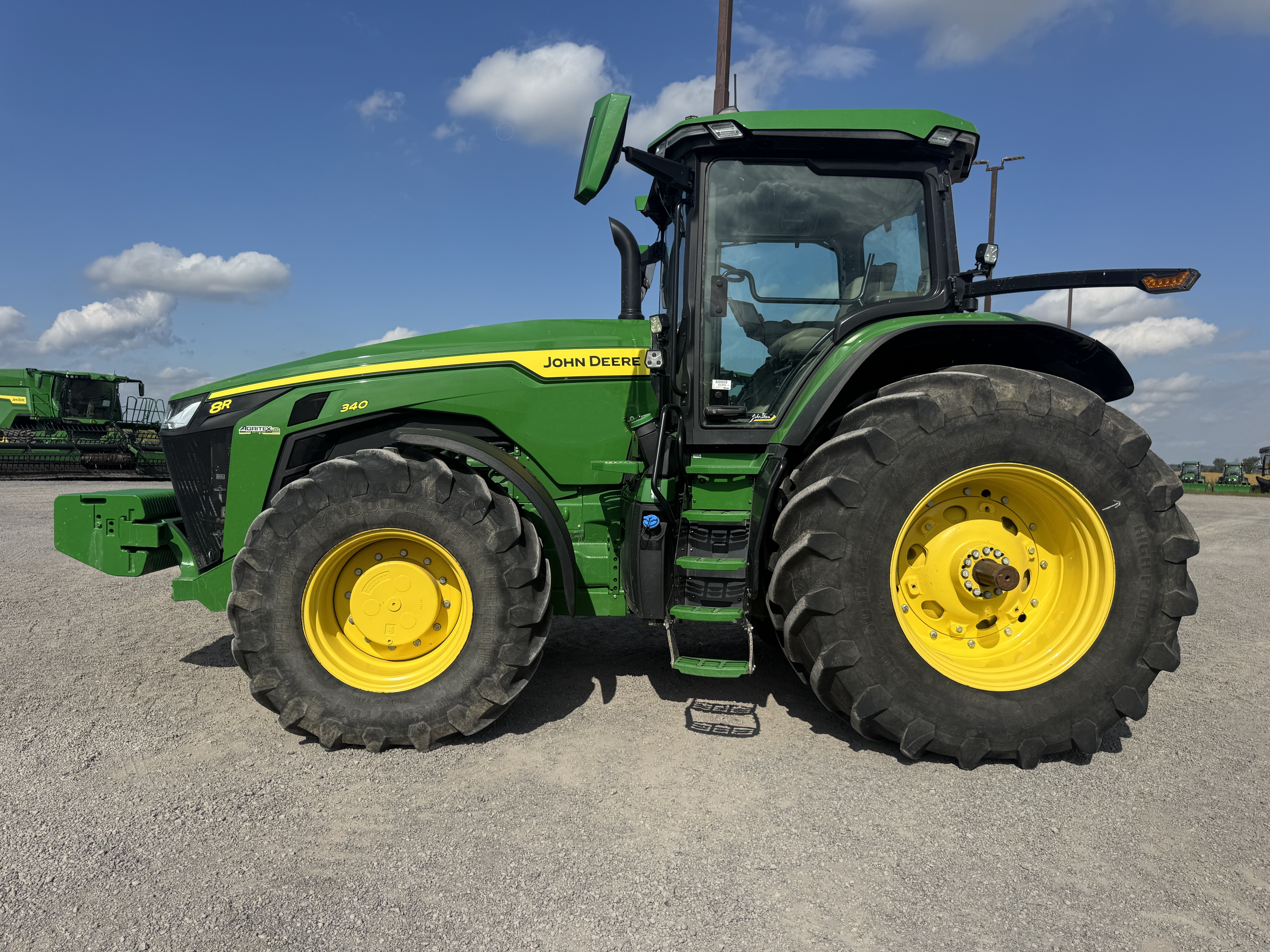 John Deere 8R 340
