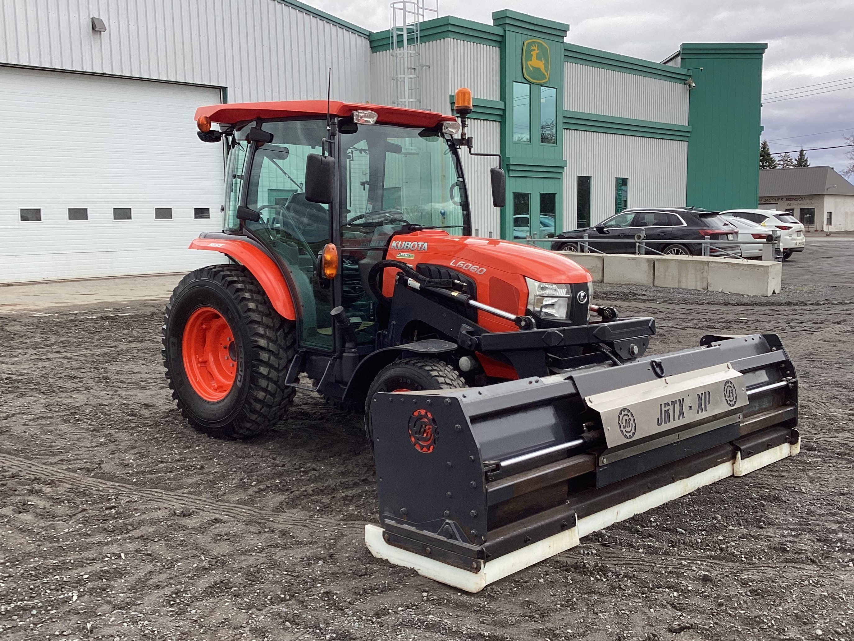 Kubota L6060 GRATTE NOKIAN