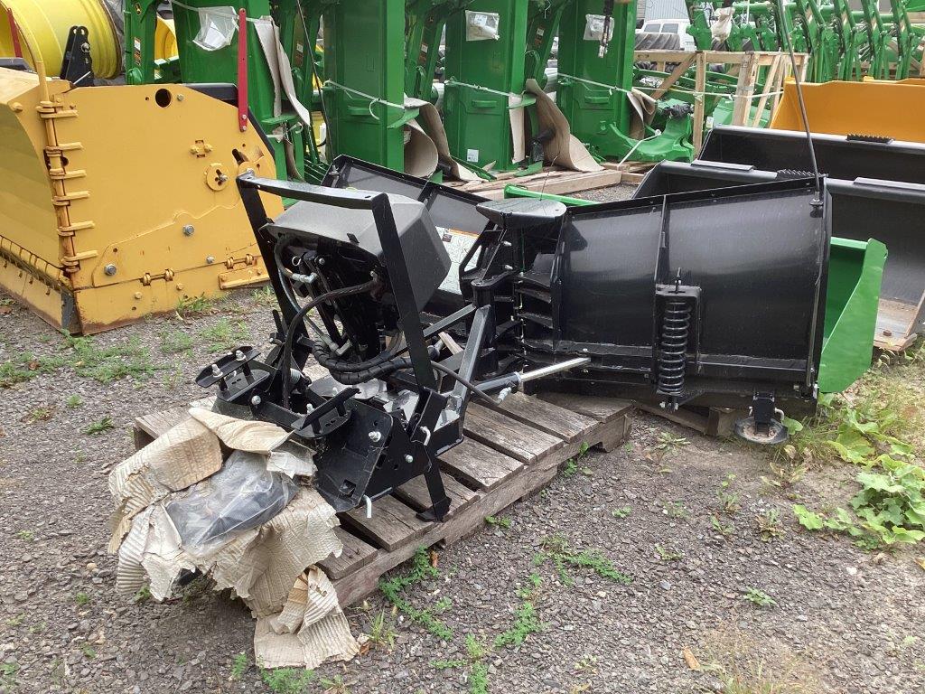 John Deere gratte 72po en V pour Gator