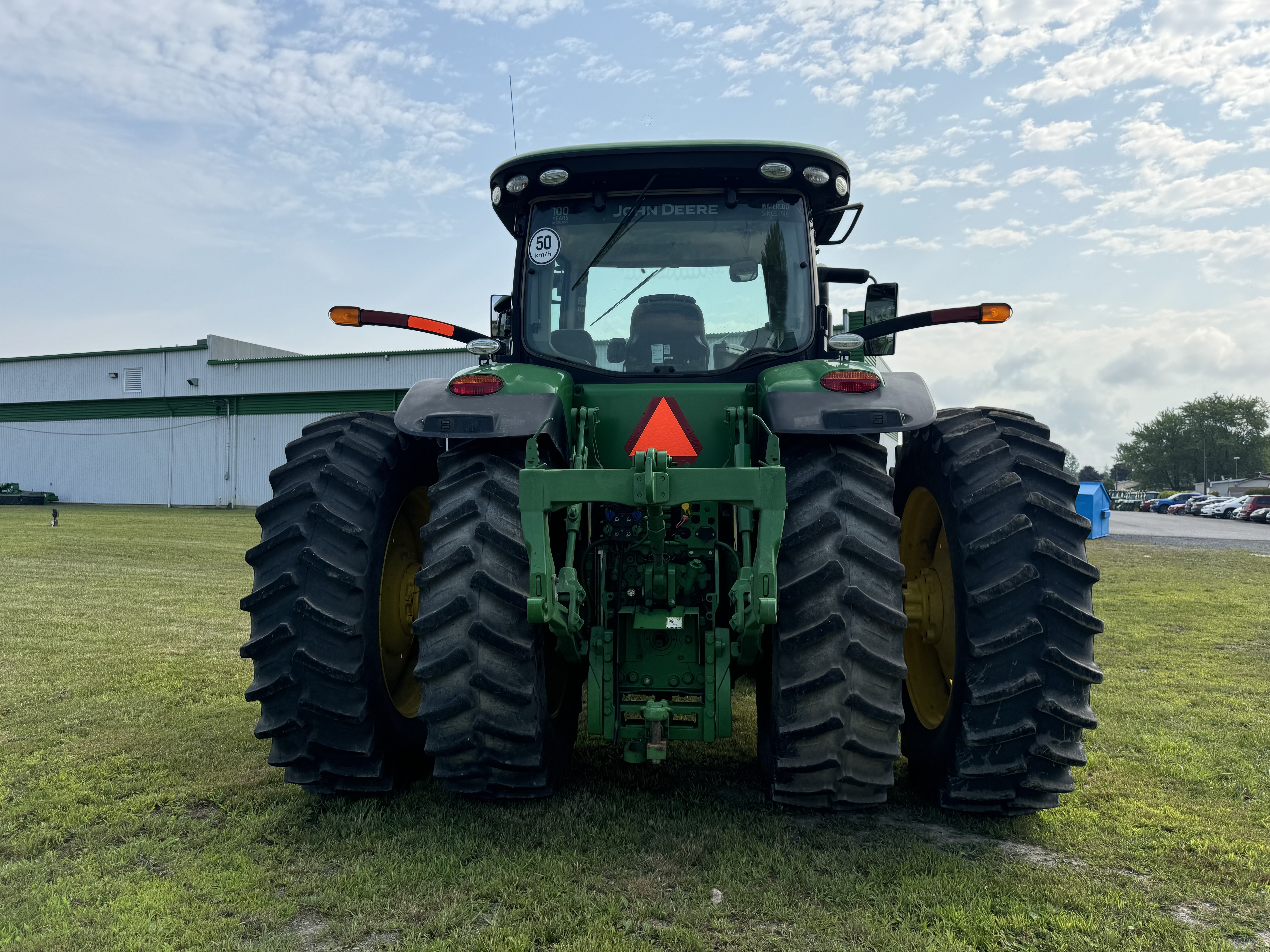 John Deere 7230R 