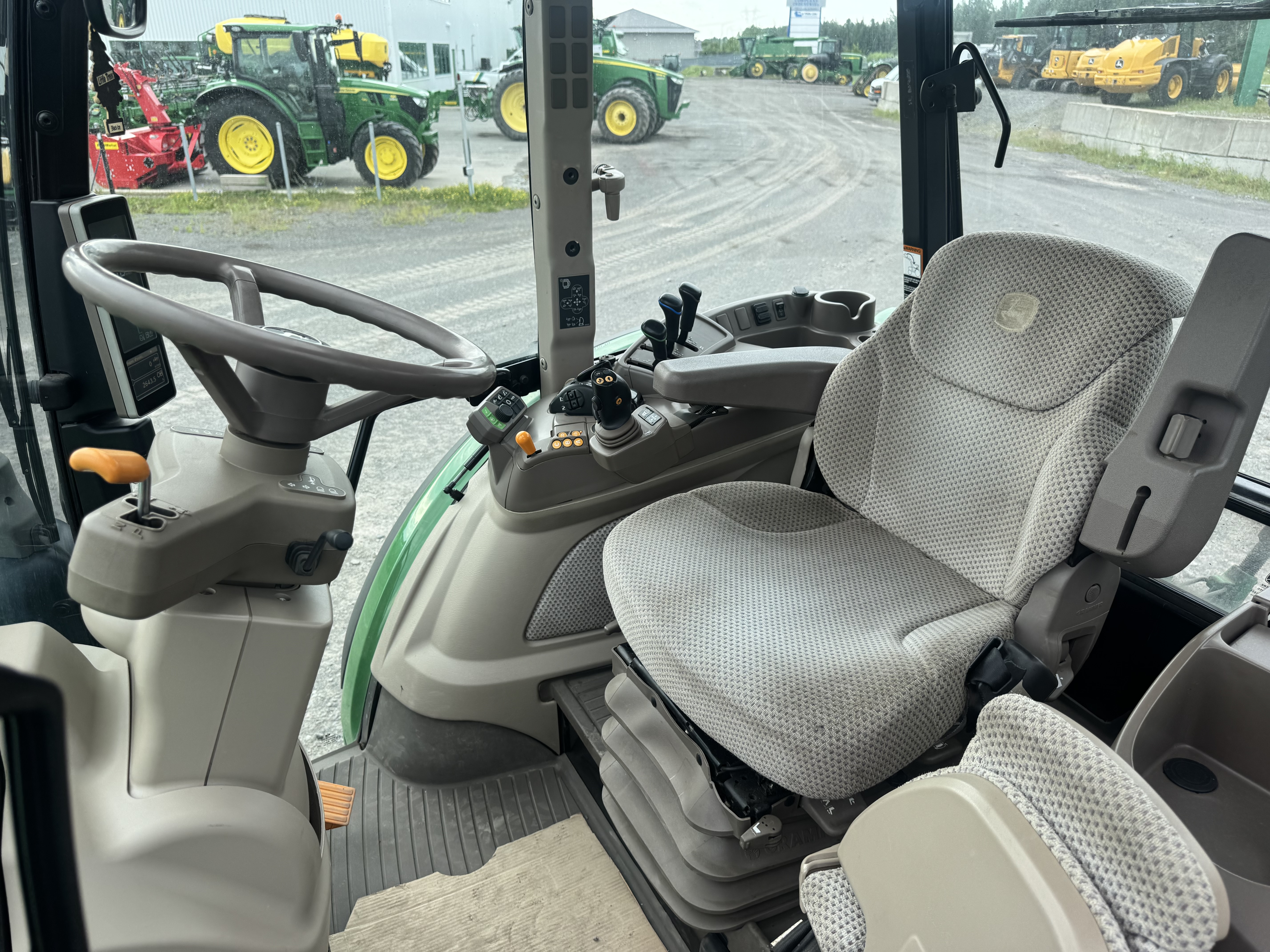John Deere 5115R