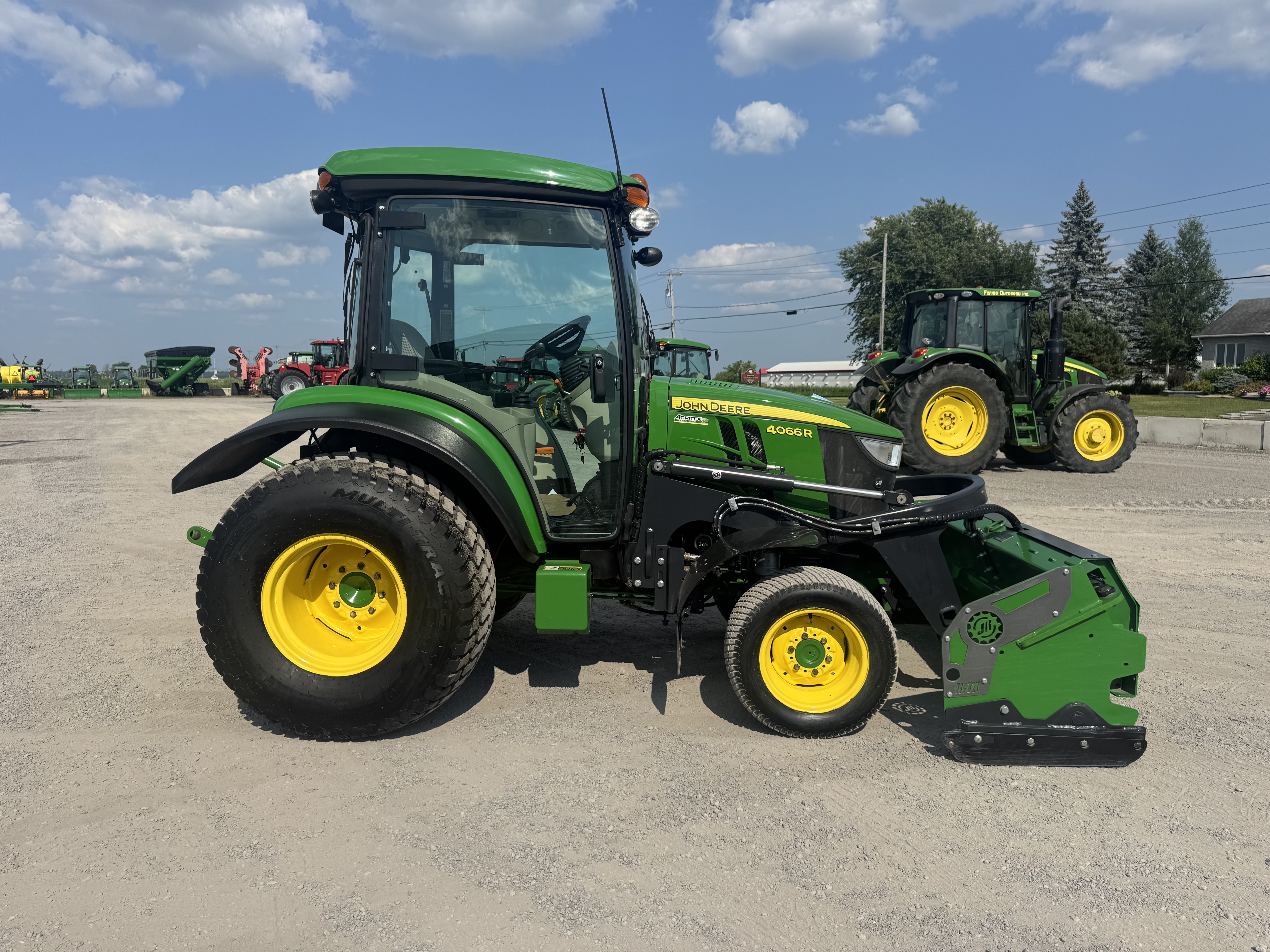 John Deere 4066R TURF JRTX