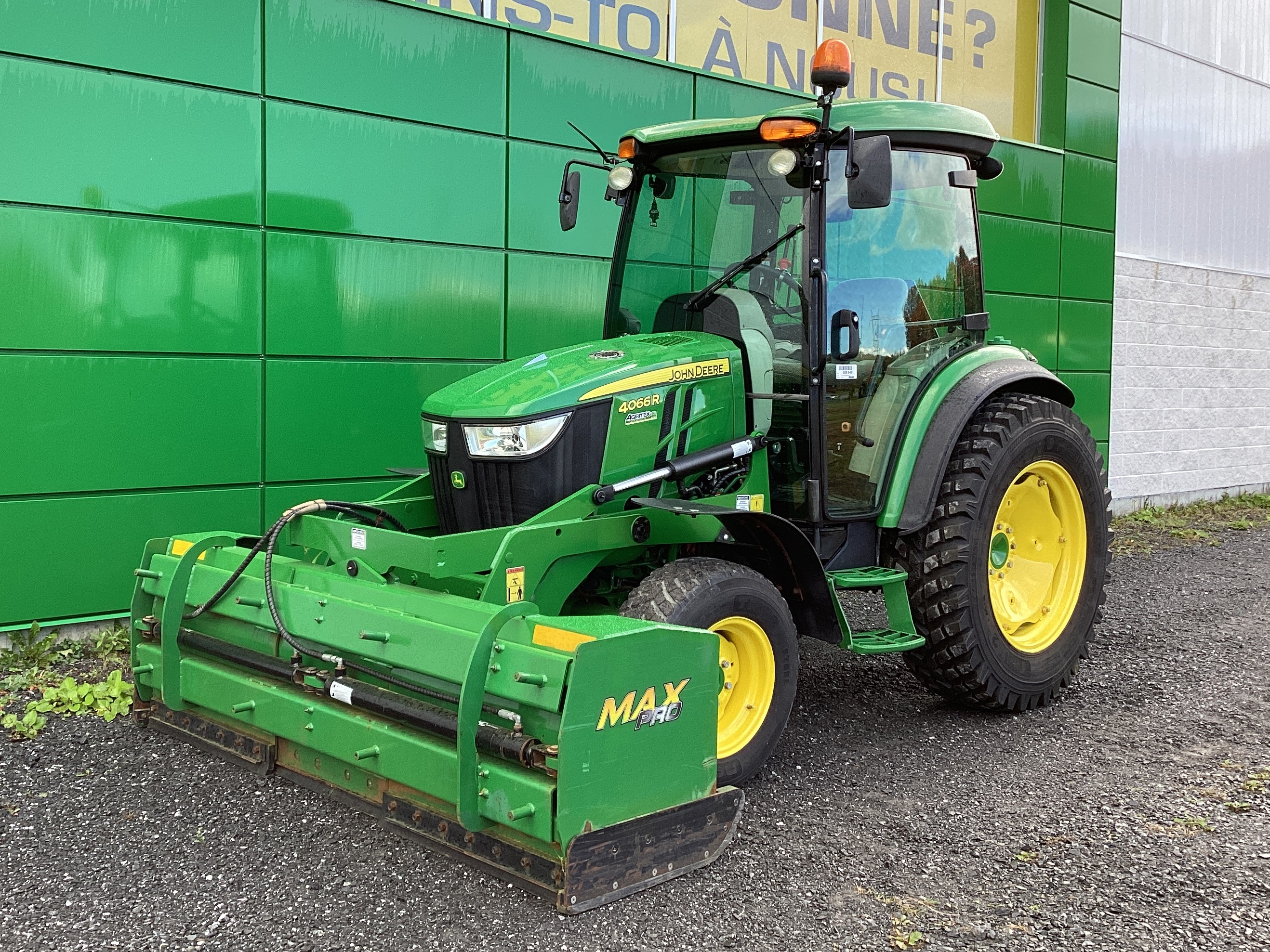 John Deere 4066R NOKIAN GRATTE AUTRE