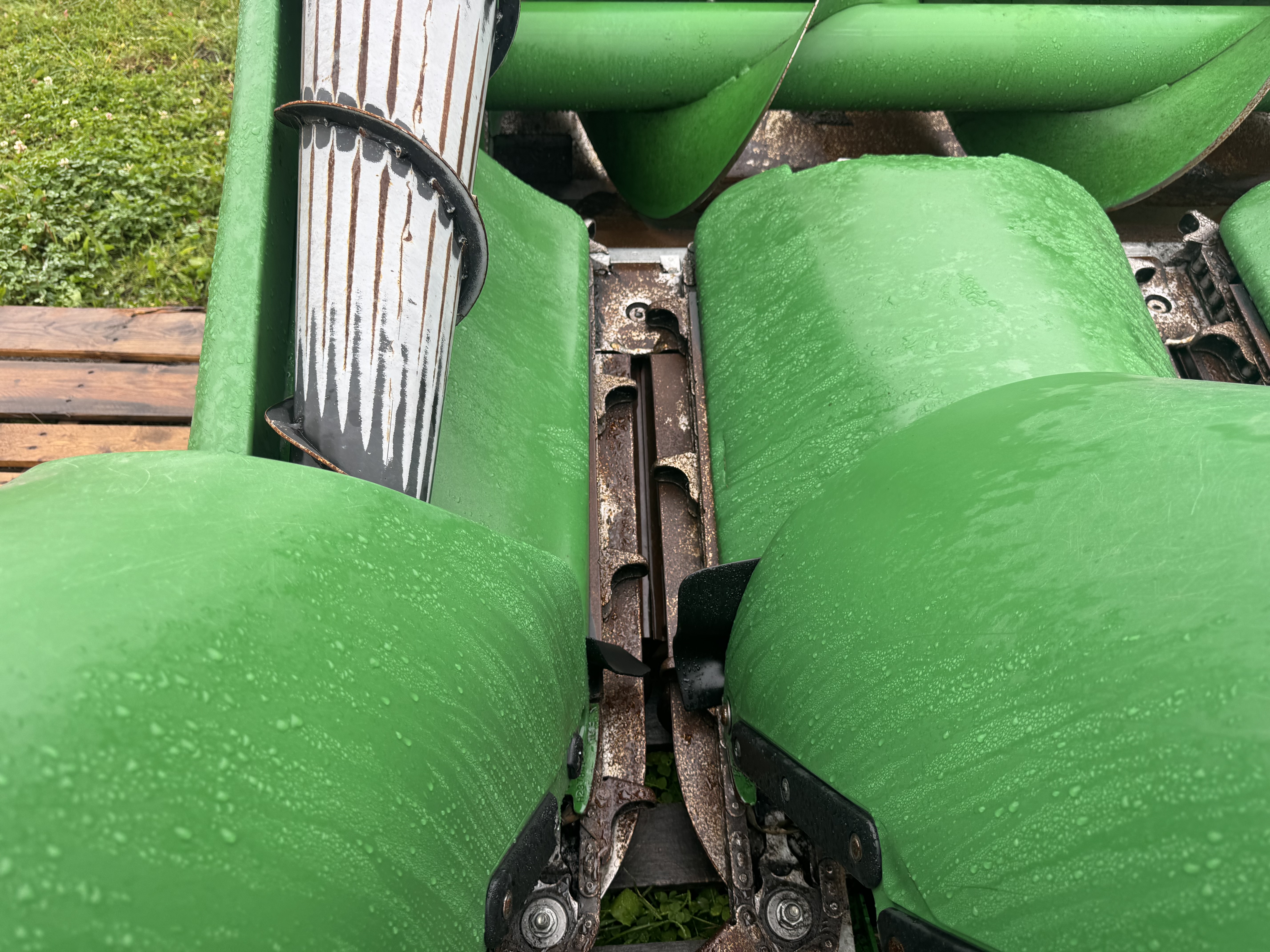 John Deere C8R