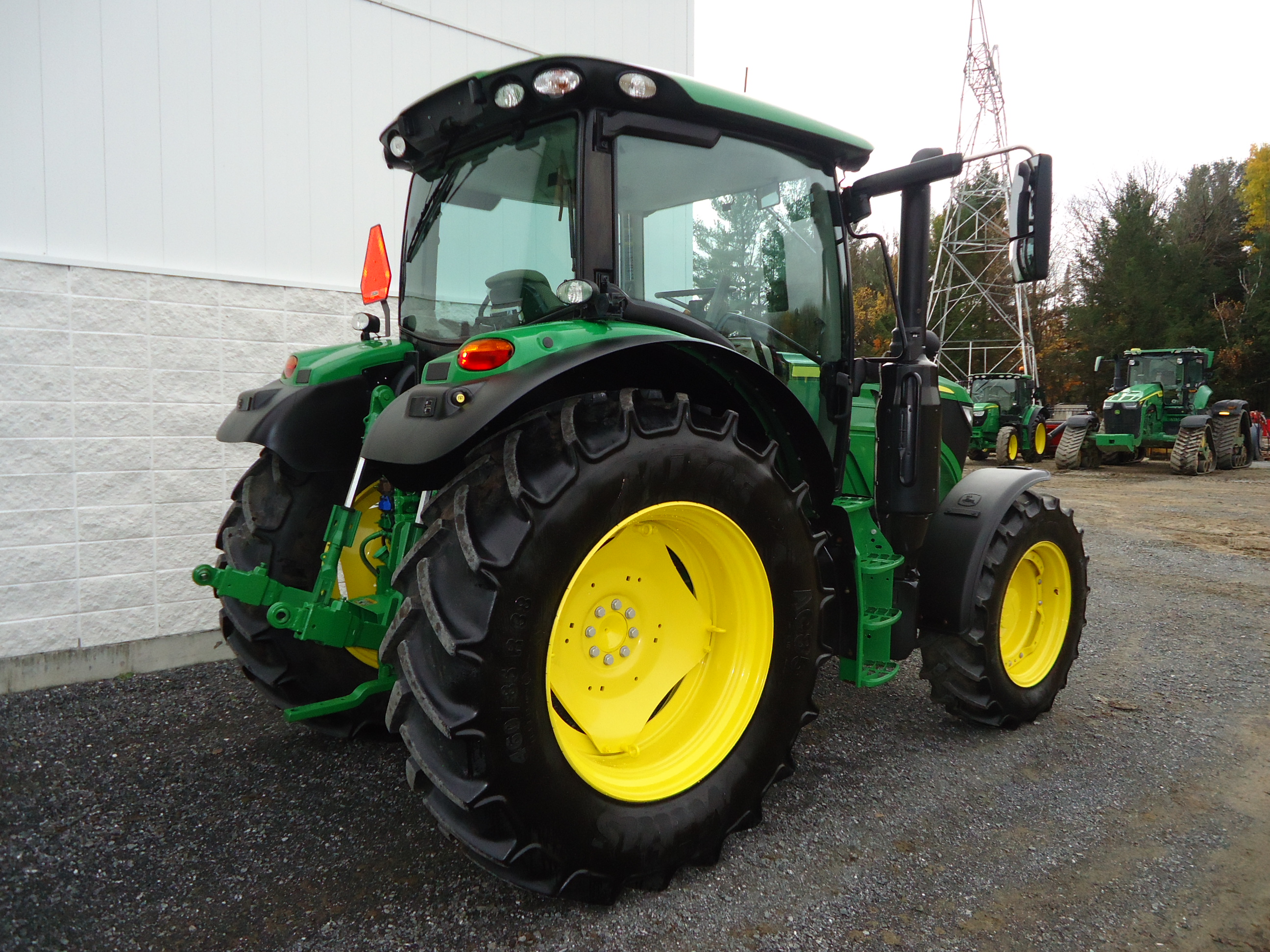 John Deere 6110R