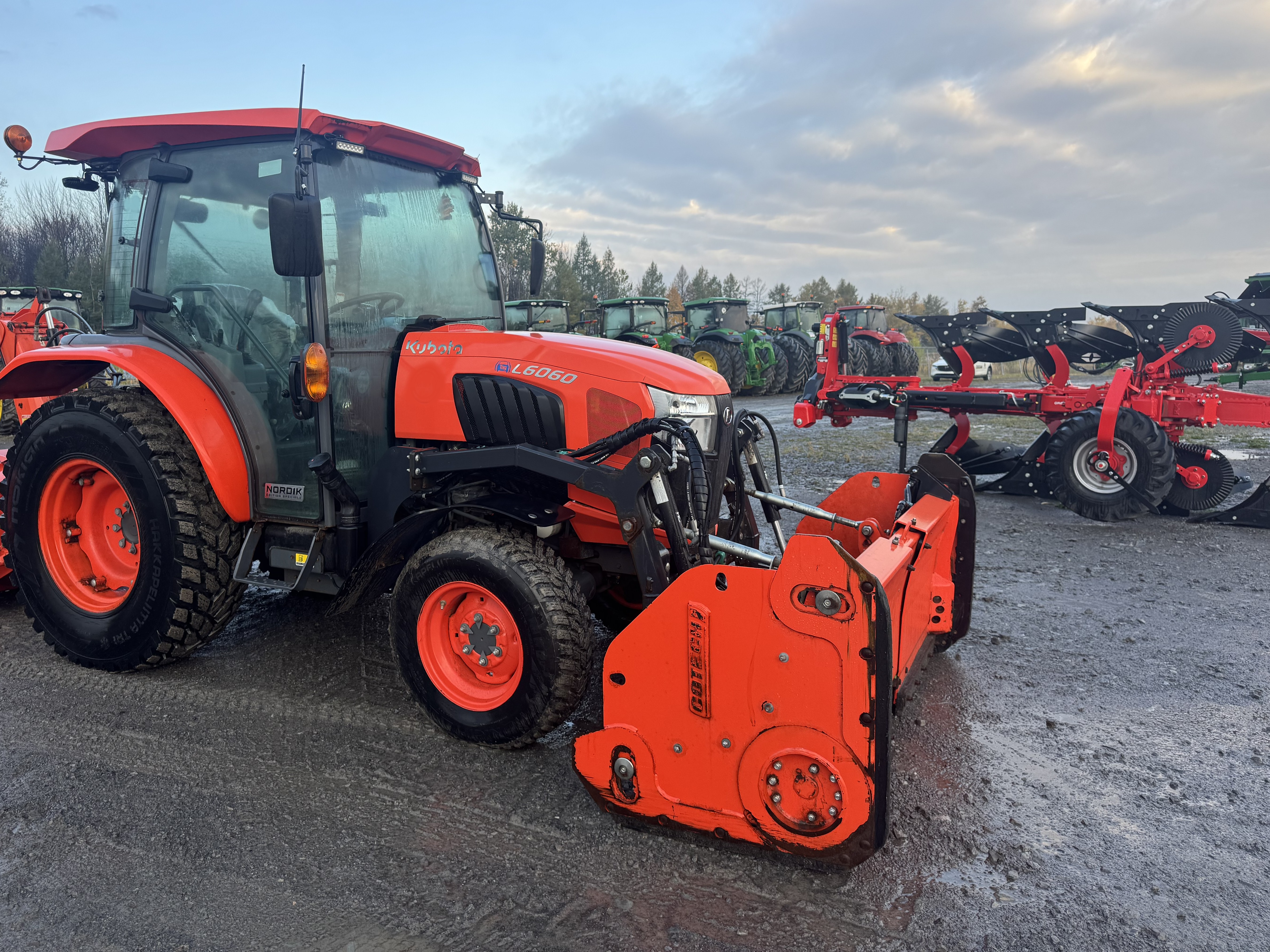 Kubota L6060 GRATTE NOKIAN
