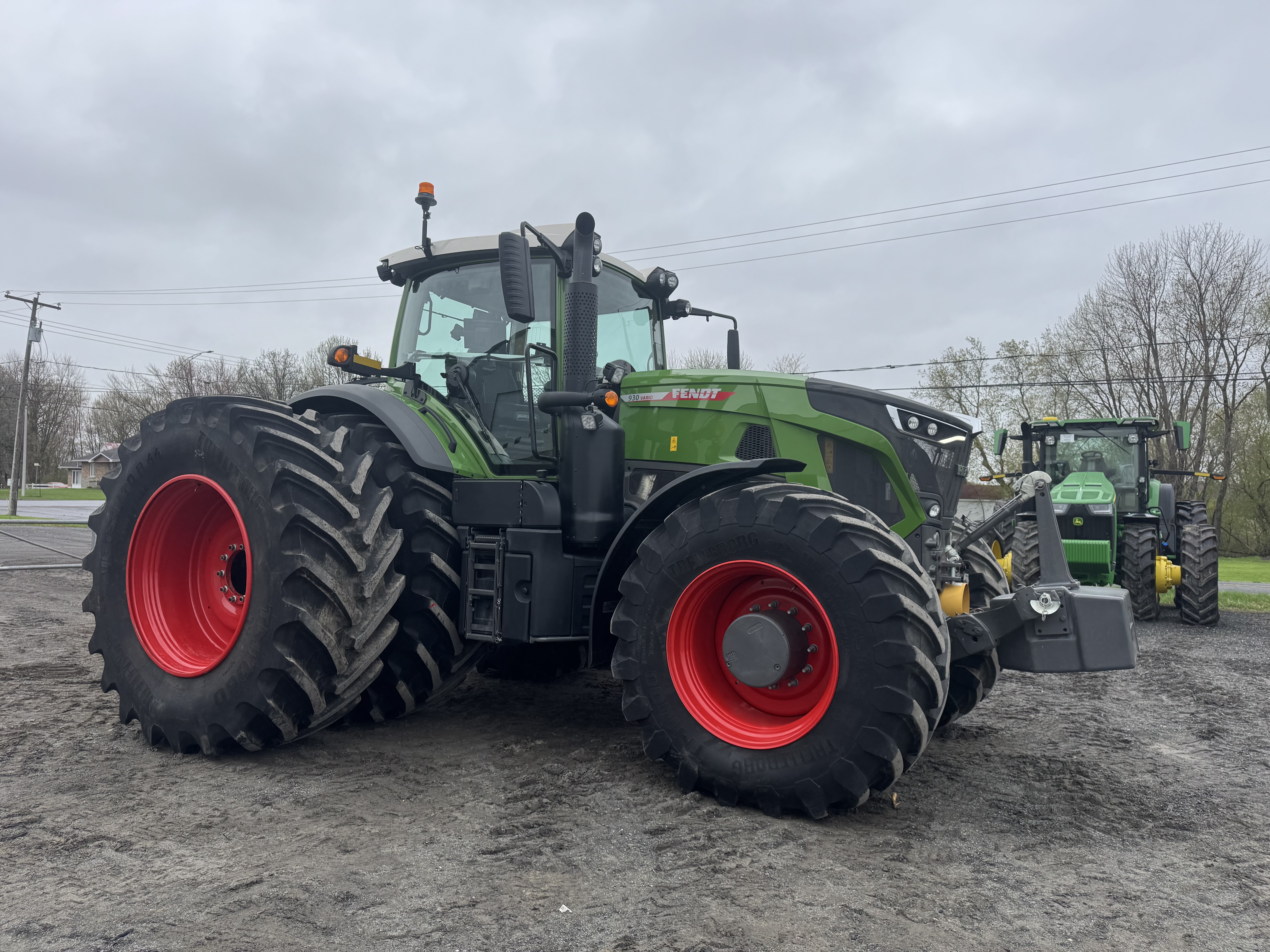 Fendt 930 FRONT HITCH + PTO