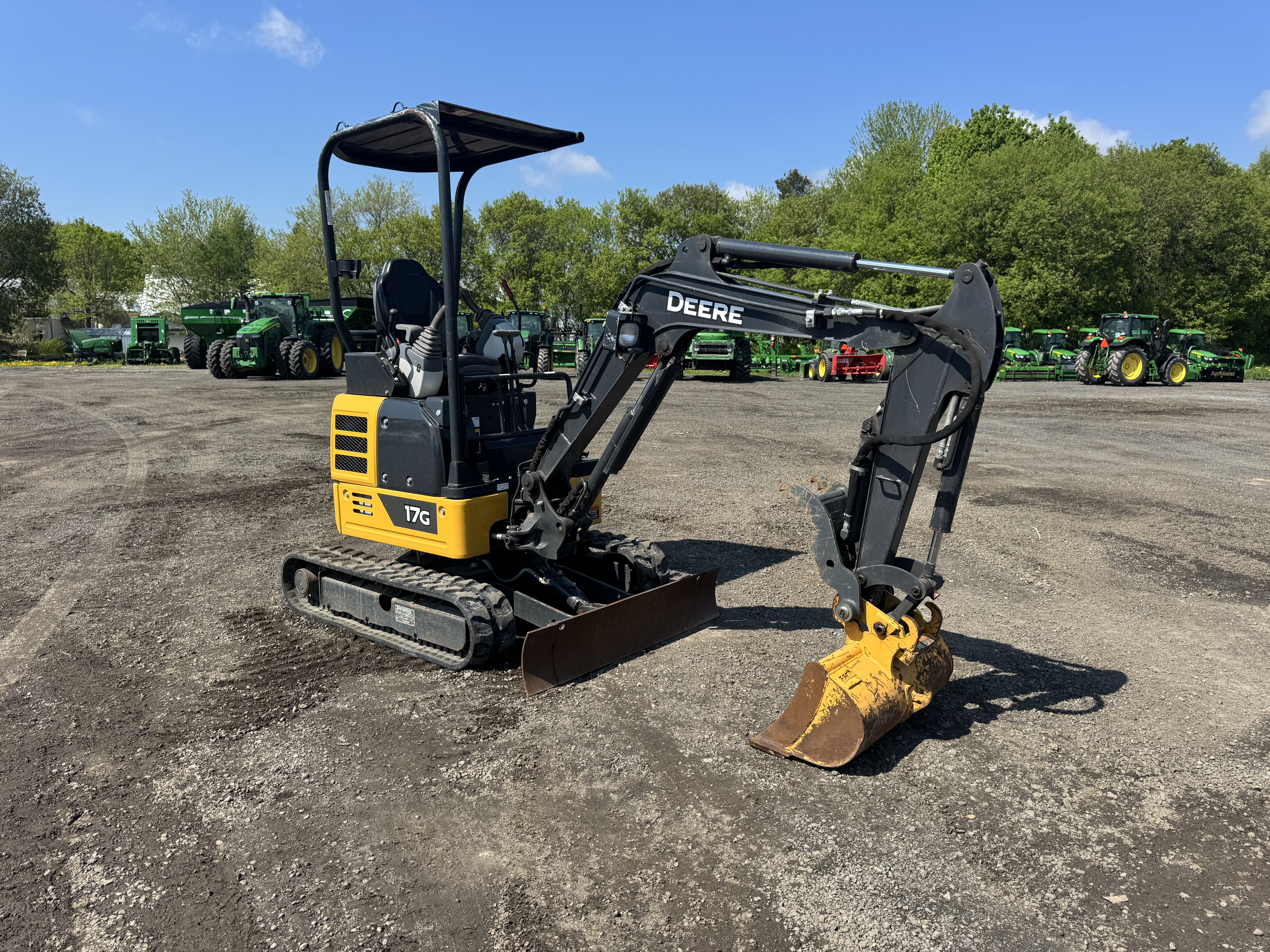 John Deere 17G