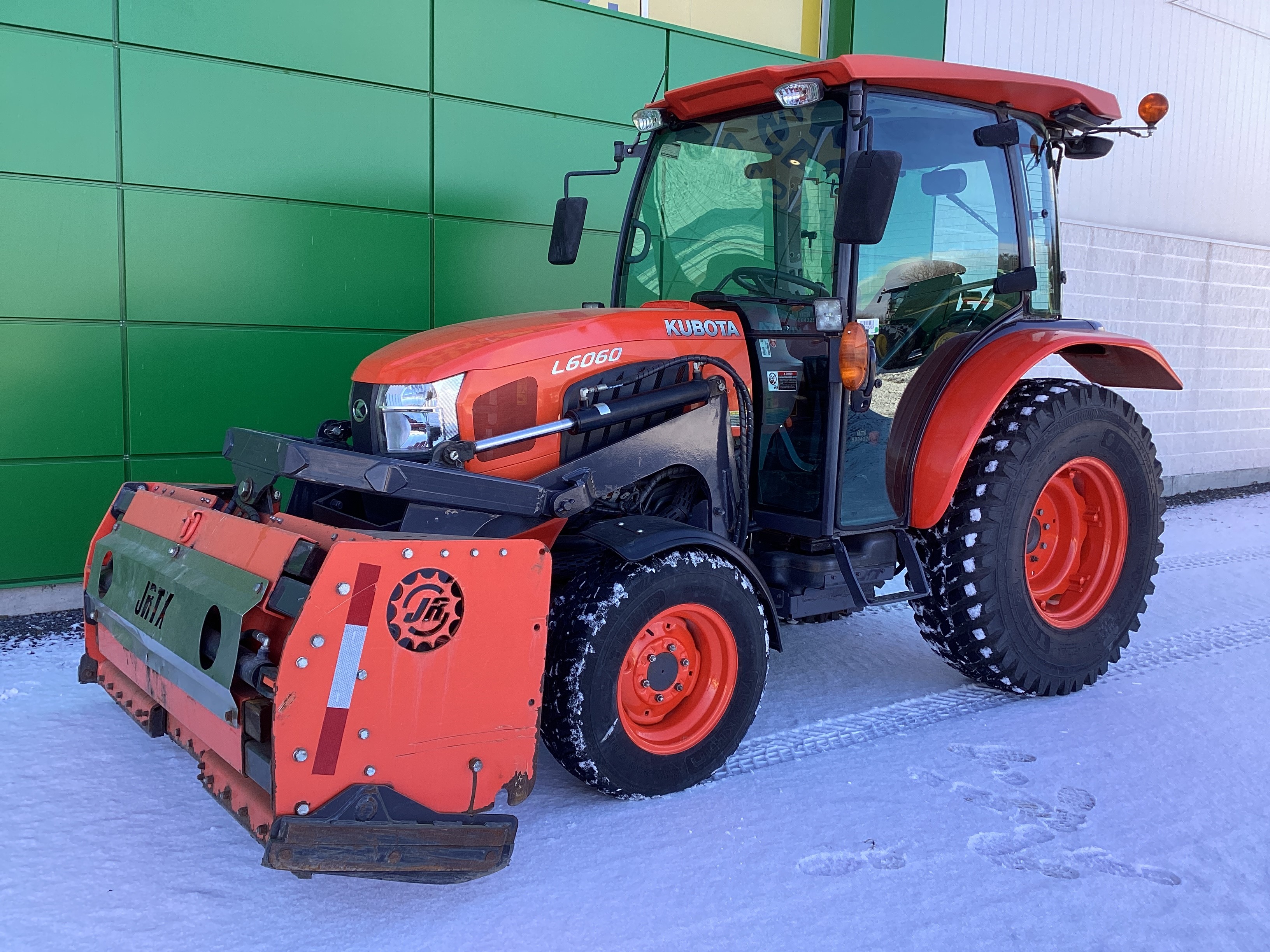 Kubota L6060 GRATTE NOKIAN